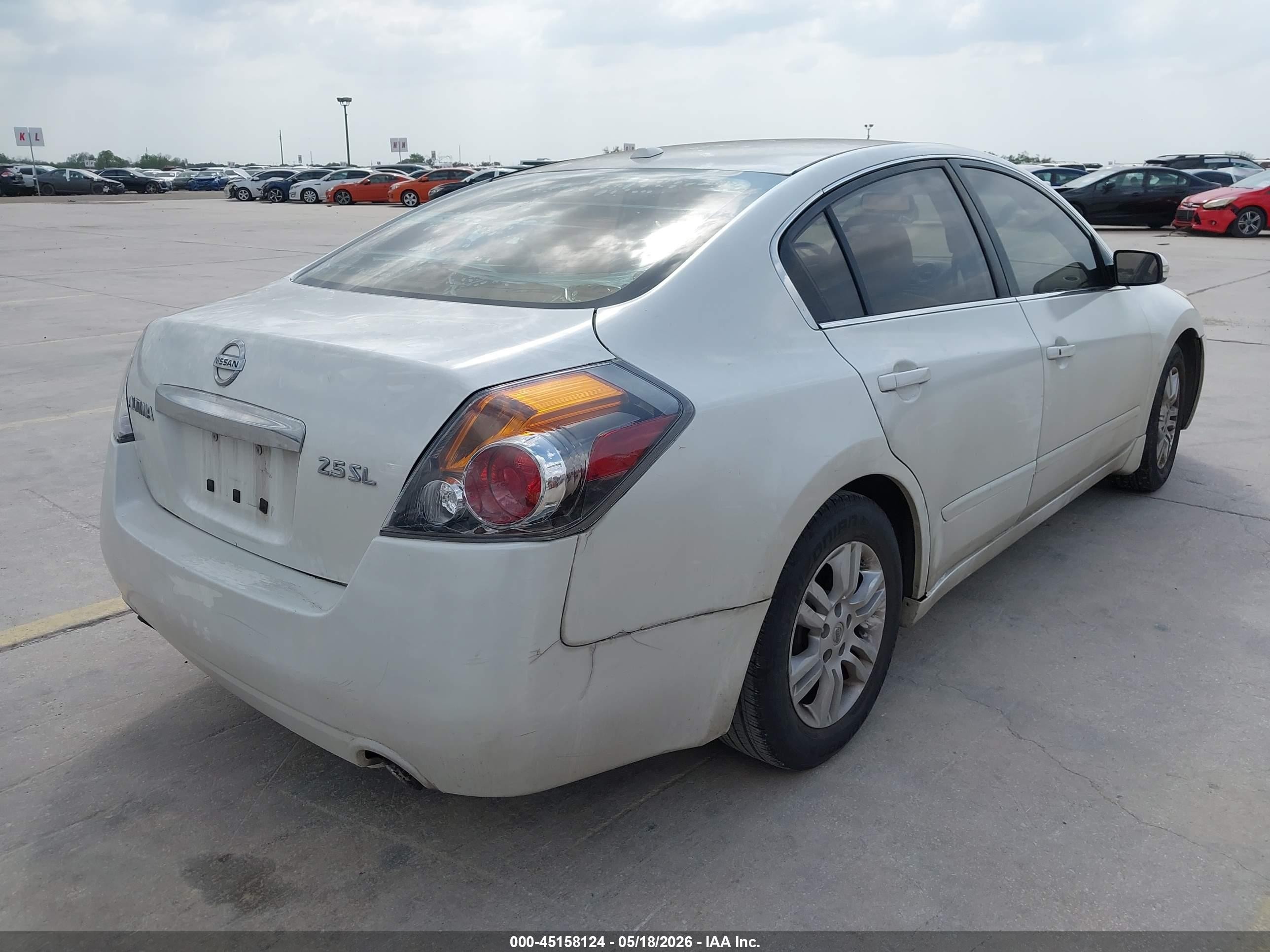 2011 Nissan Altima 2.5 S White vin: 1N4AL2AP0BN473220