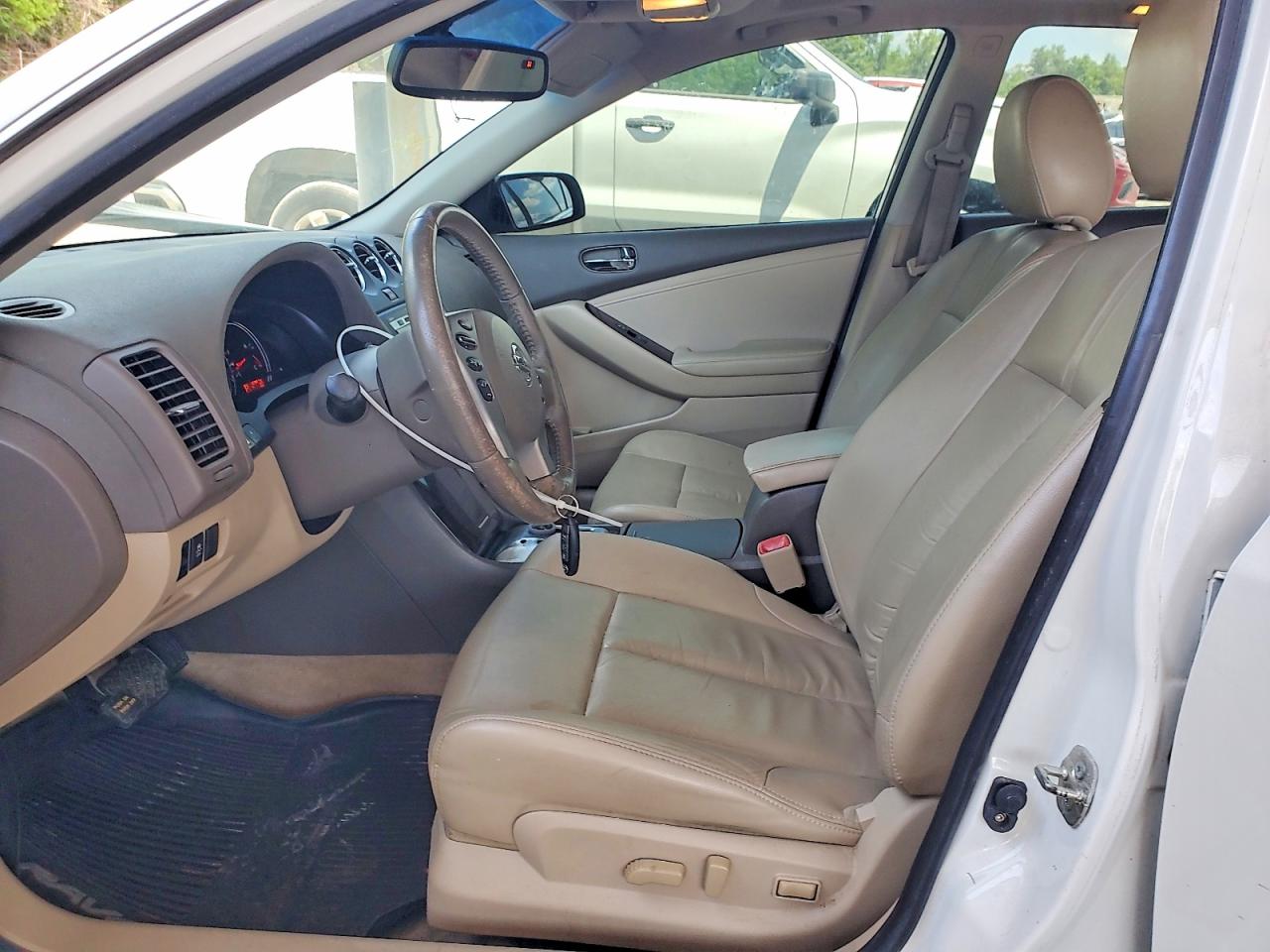 2012 Nissan Altima 2.5 White vin: 1N4AL2AP0CC108839