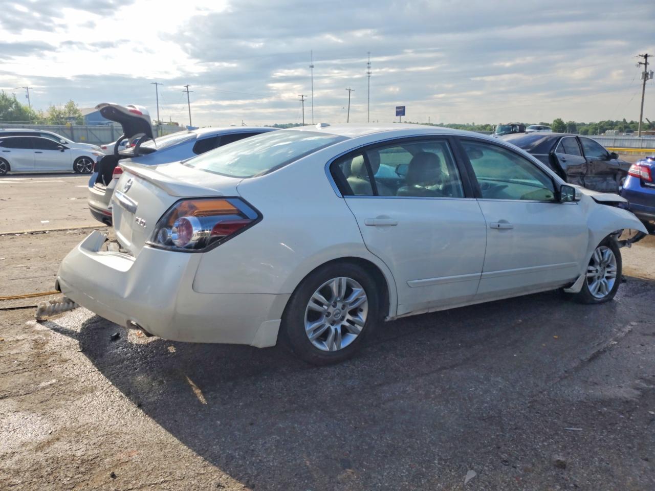 2012 Nissan Altima 2.5 White vin: 1N4AL2AP0CC191740