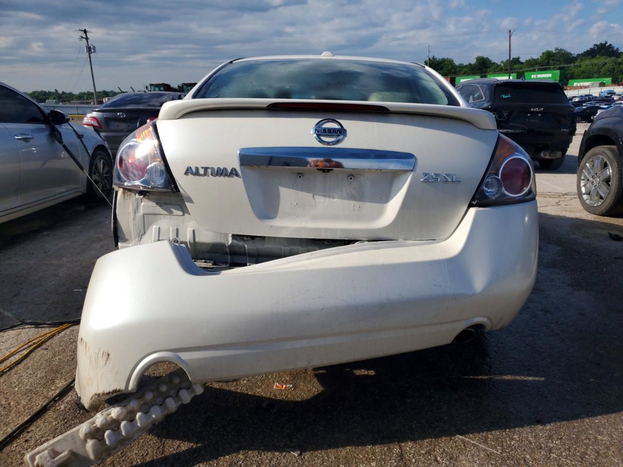 2012 Nissan Altima 2.5 White vin: 1N4AL2AP0CC191740