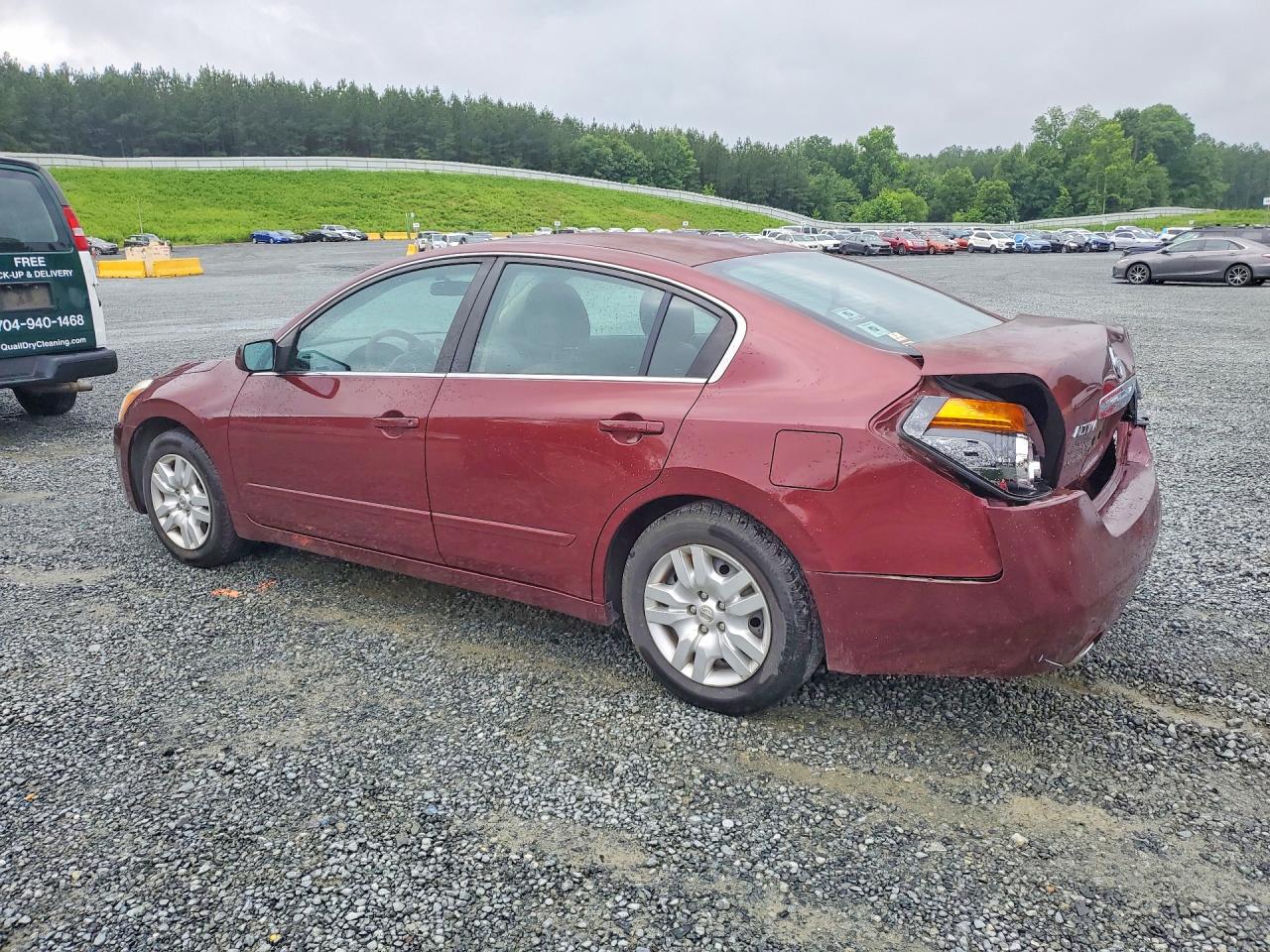 2012 Nissan Altima 2.5 Red vin: 1N4AL2AP0CC199918