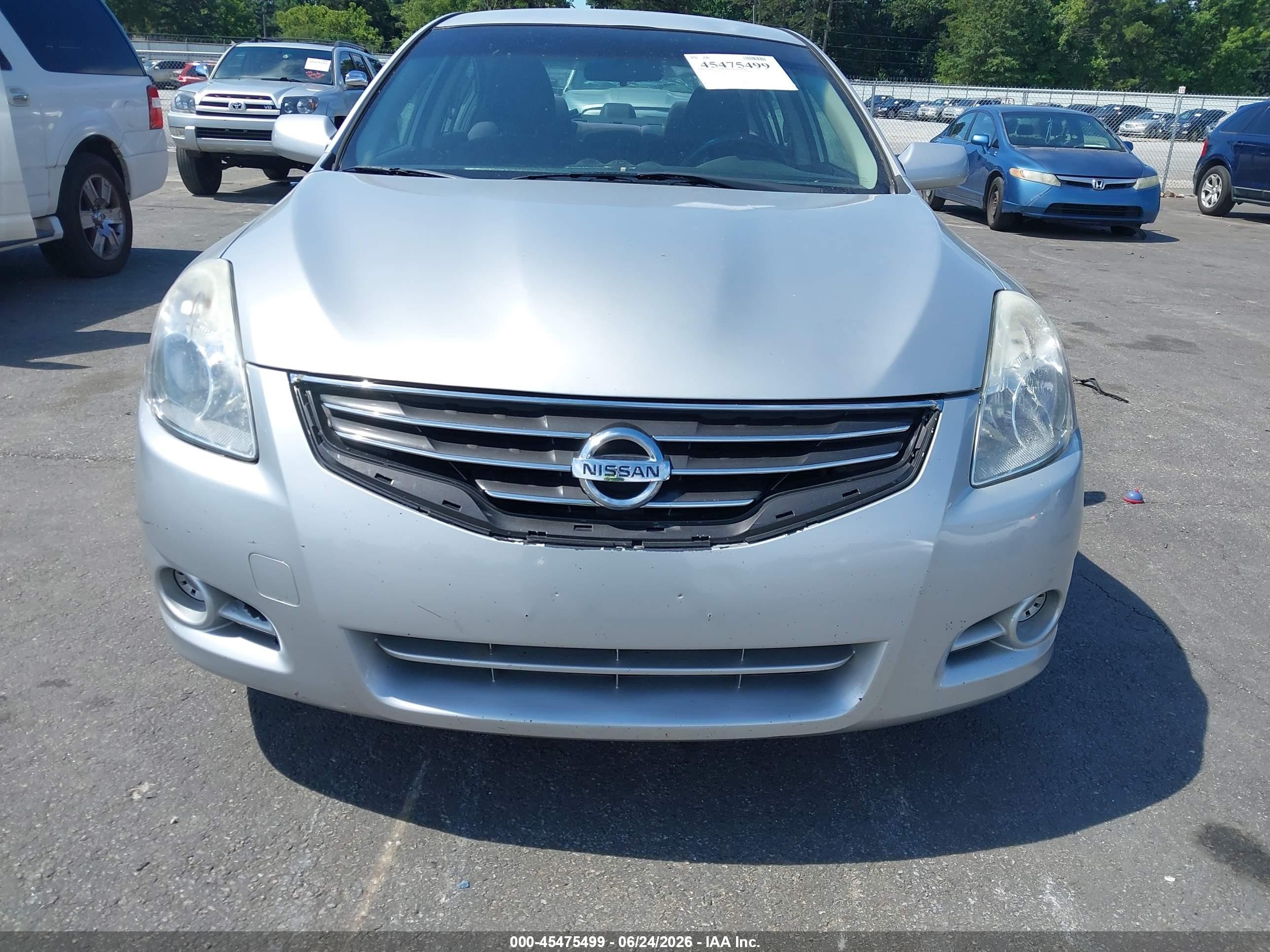 2012 Nissan Altima 2.5 S Silver vin: 1N4AL2AP0CN455608