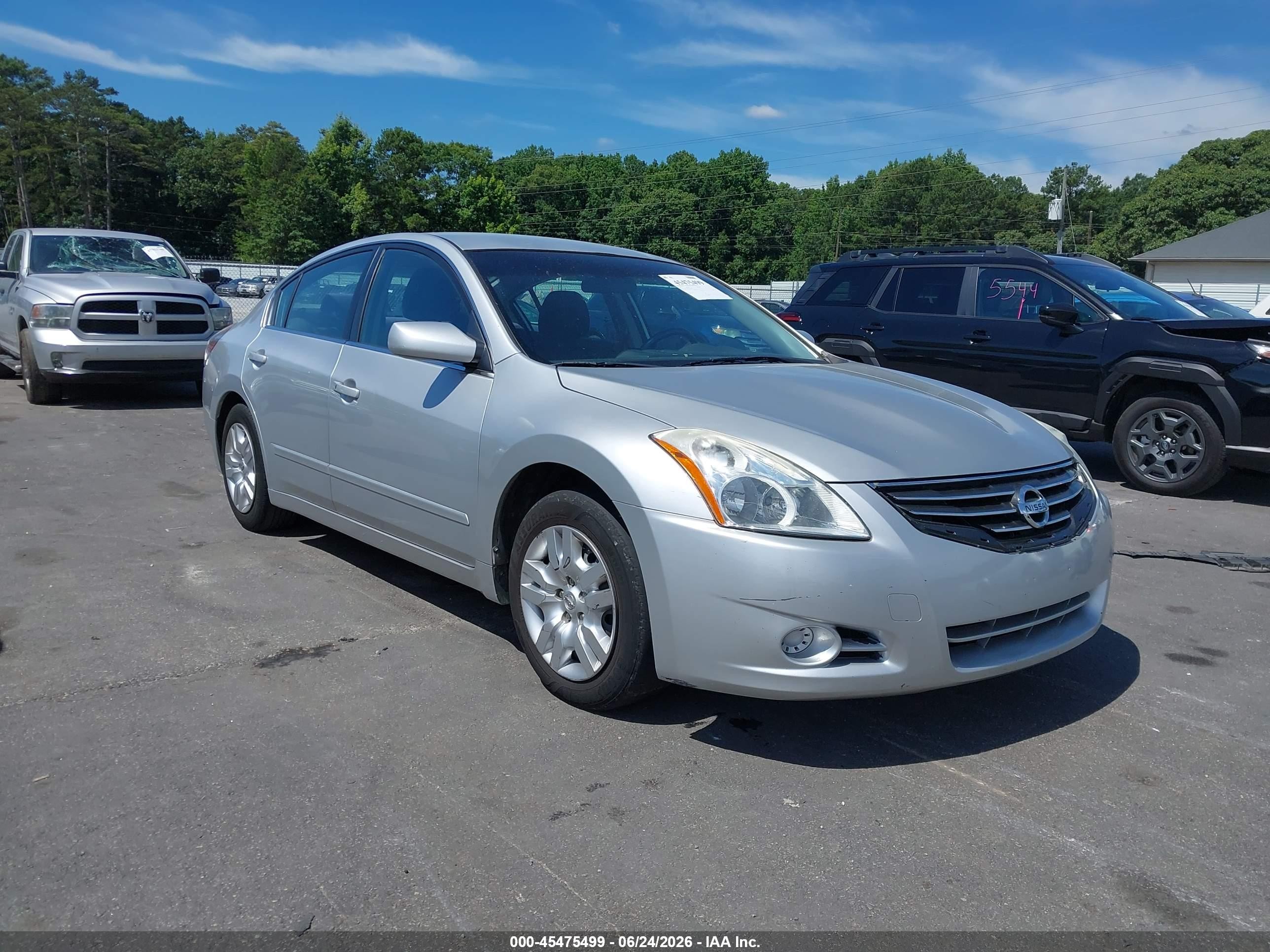 2012 Nissan Altima 2.5 S Silver vin: 1N4AL2AP0CN455608