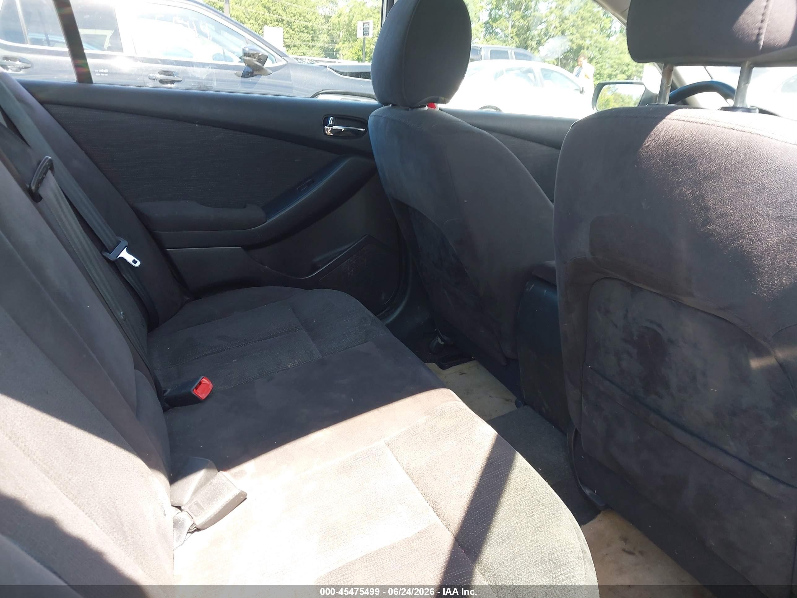 2012 Nissan Altima 2.5 S Silver vin: 1N4AL2AP0CN455608