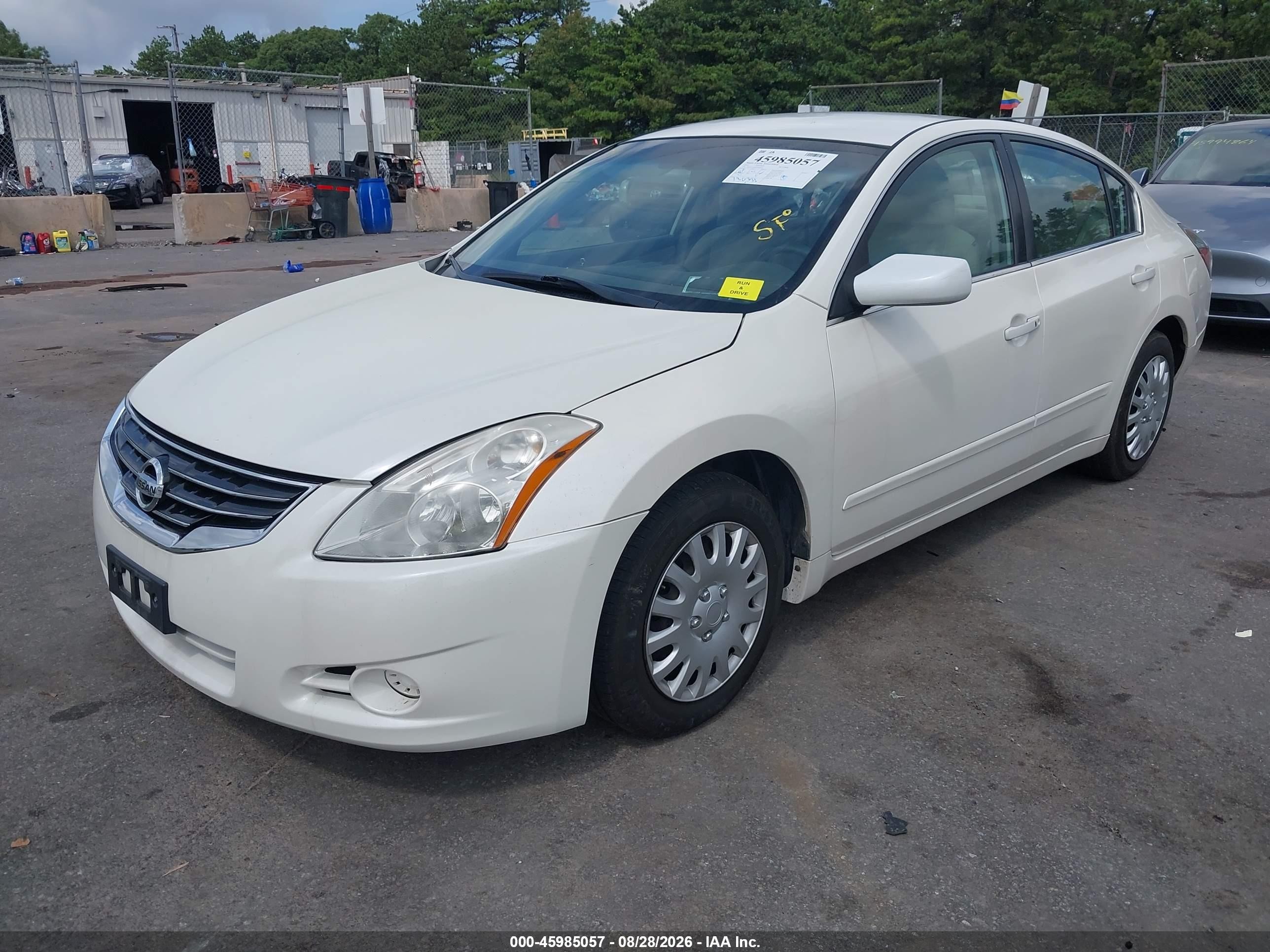 2012 Nissan Altima 2.5 S White vin: 1N4AL2AP0CN460632