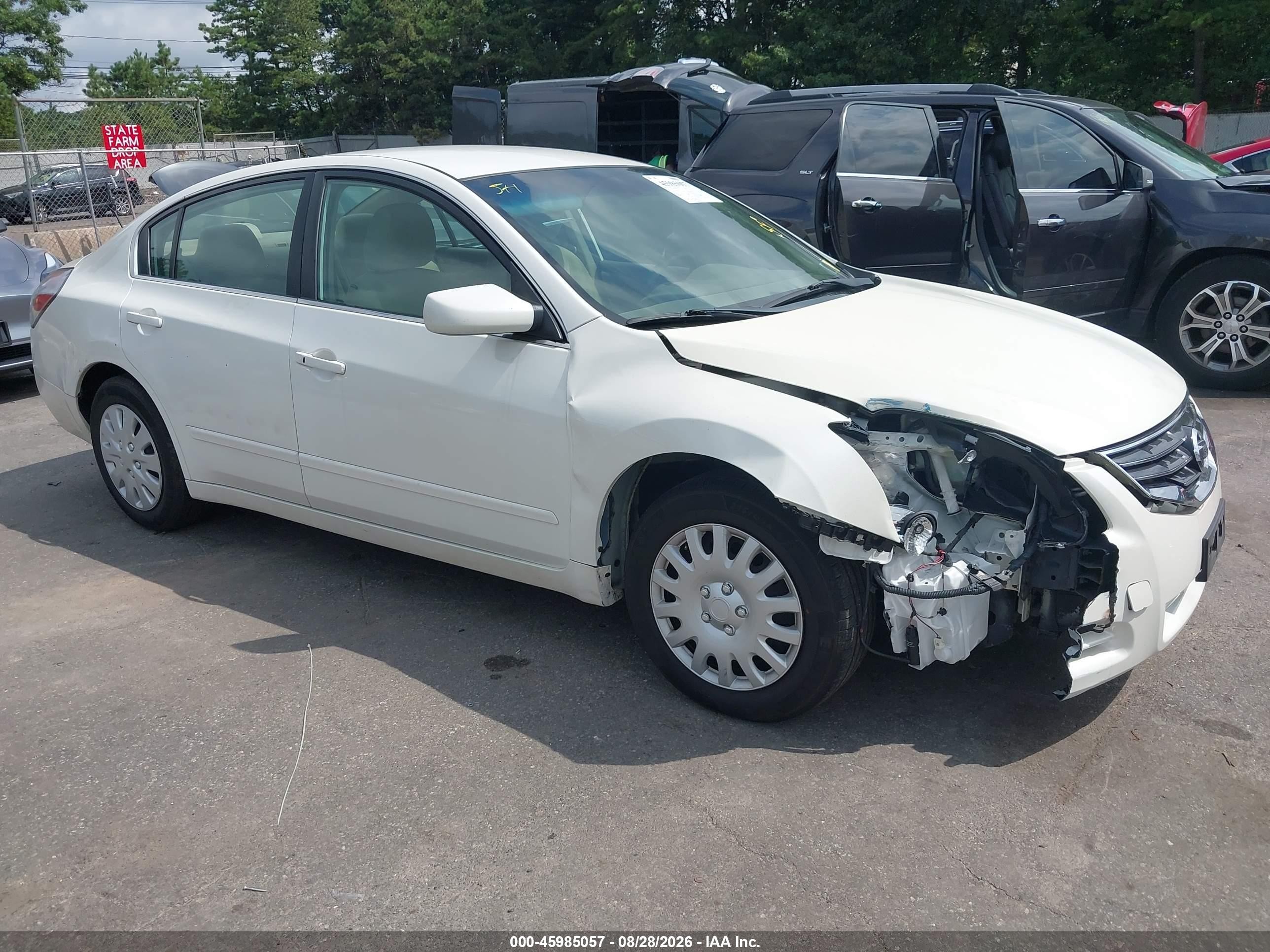 2012 Nissan Altima 2.5 S White vin: 1N4AL2AP0CN460632