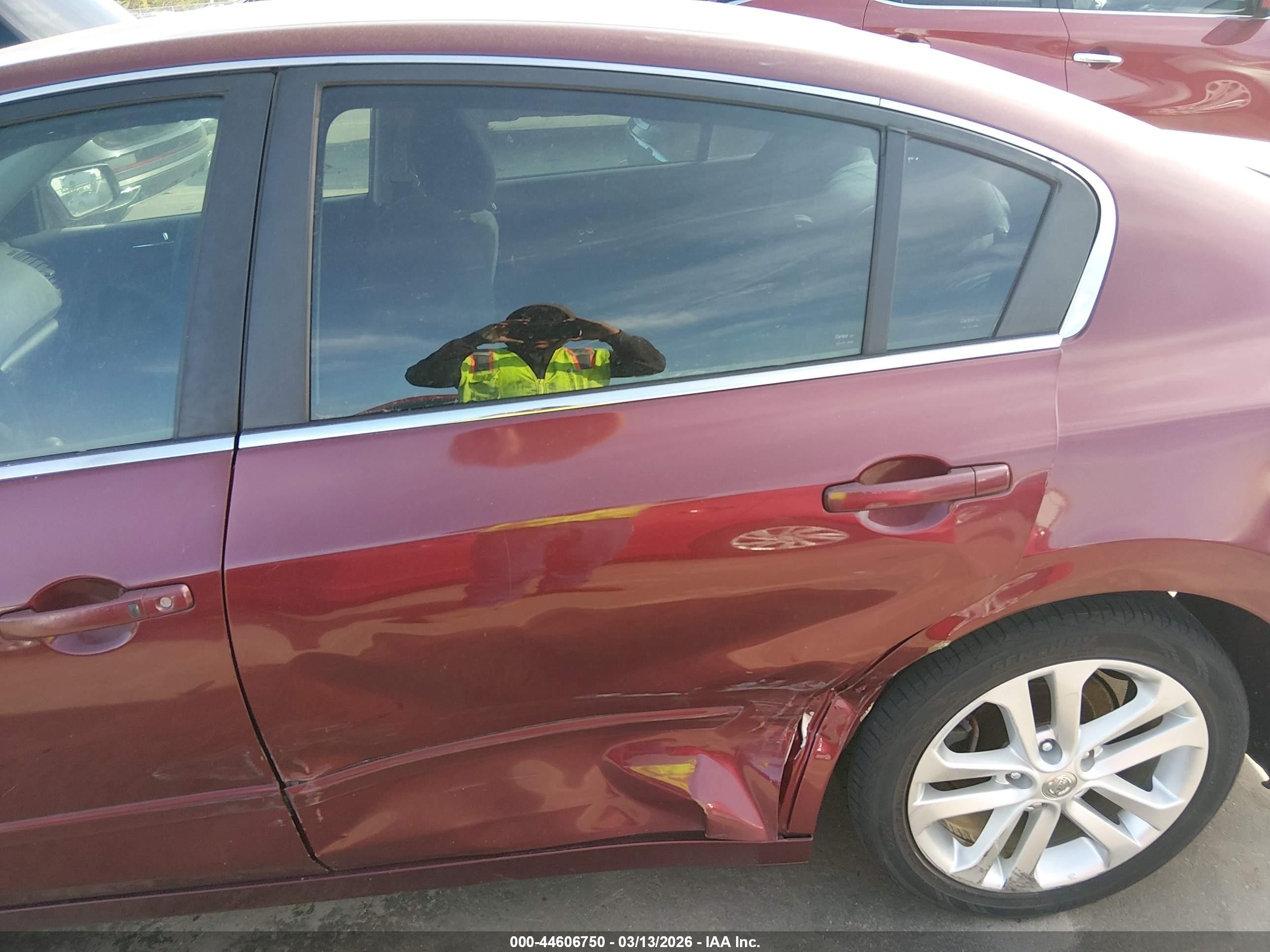 2012 Nissan Altima 2.5 S Burgundy vin: 1N4AL2AP0CN470853