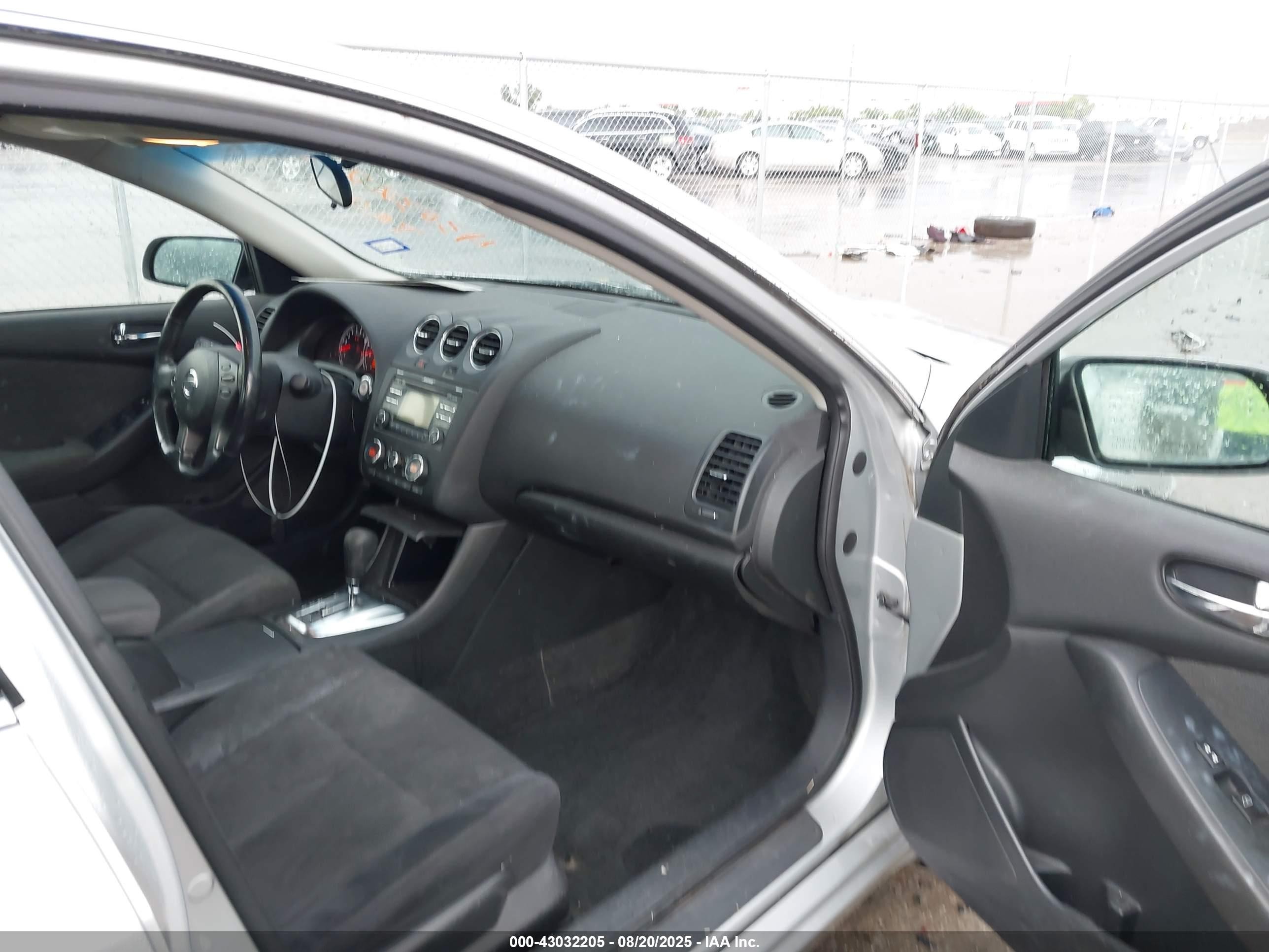 2012 Nissan Altima 2.5 S Silver vin: 1N4AL2AP0CN520988