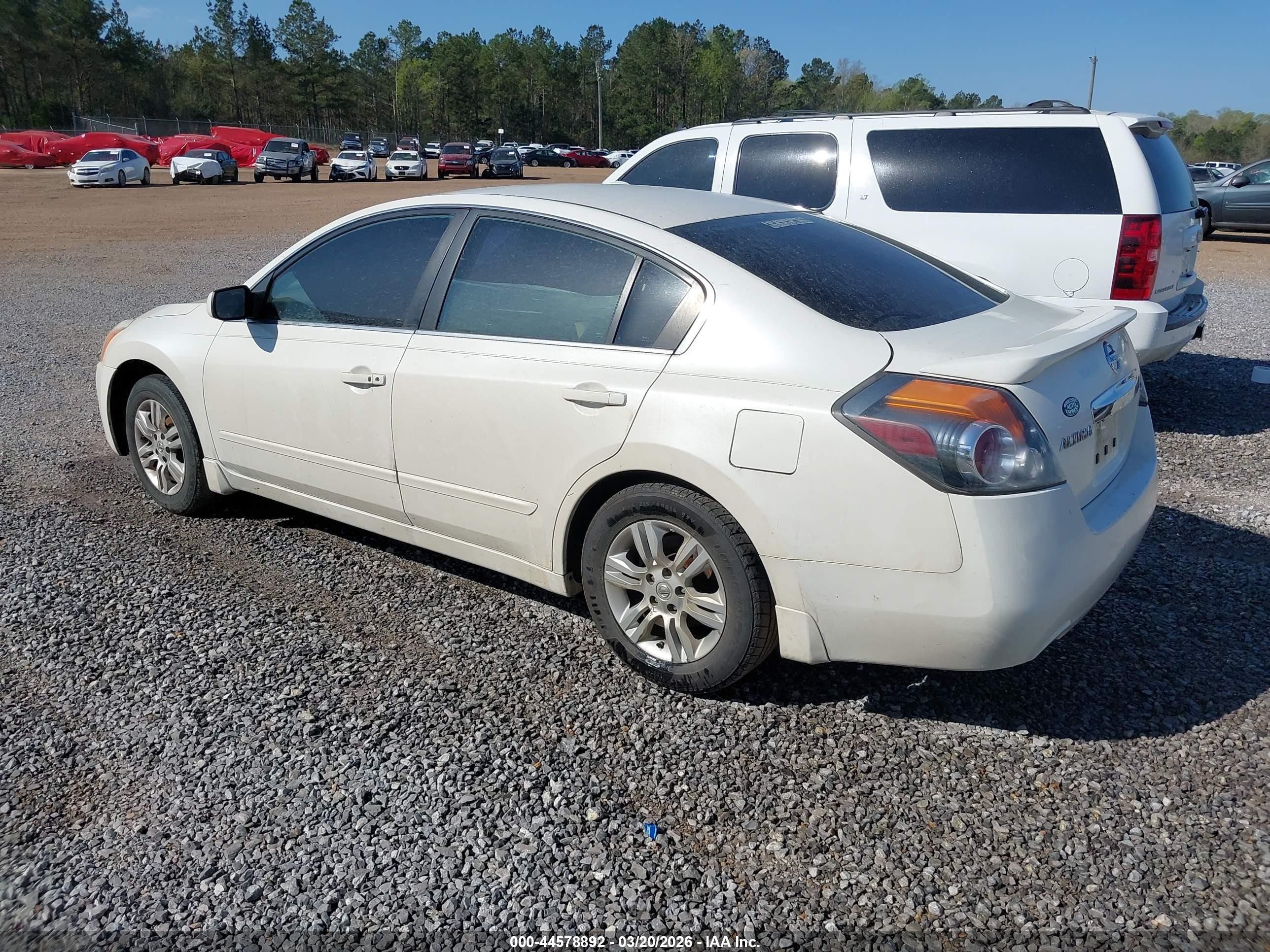 2012 Nissan Altima 2.5 S White vin: 1N4AL2AP0CN565302