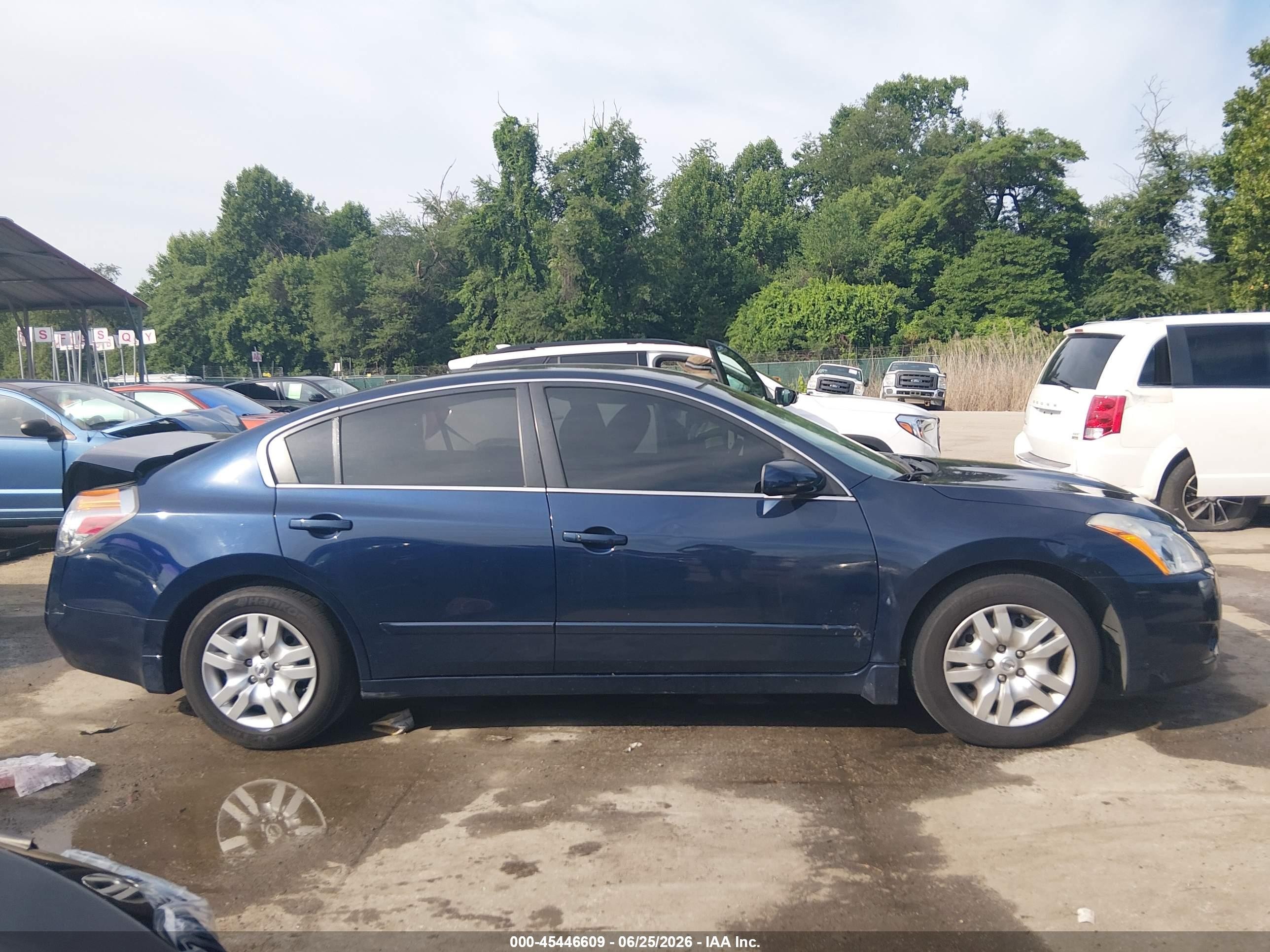 2010 Nissan Altima 2.5 S Blue vin: 1N4AL2AP1AC109785