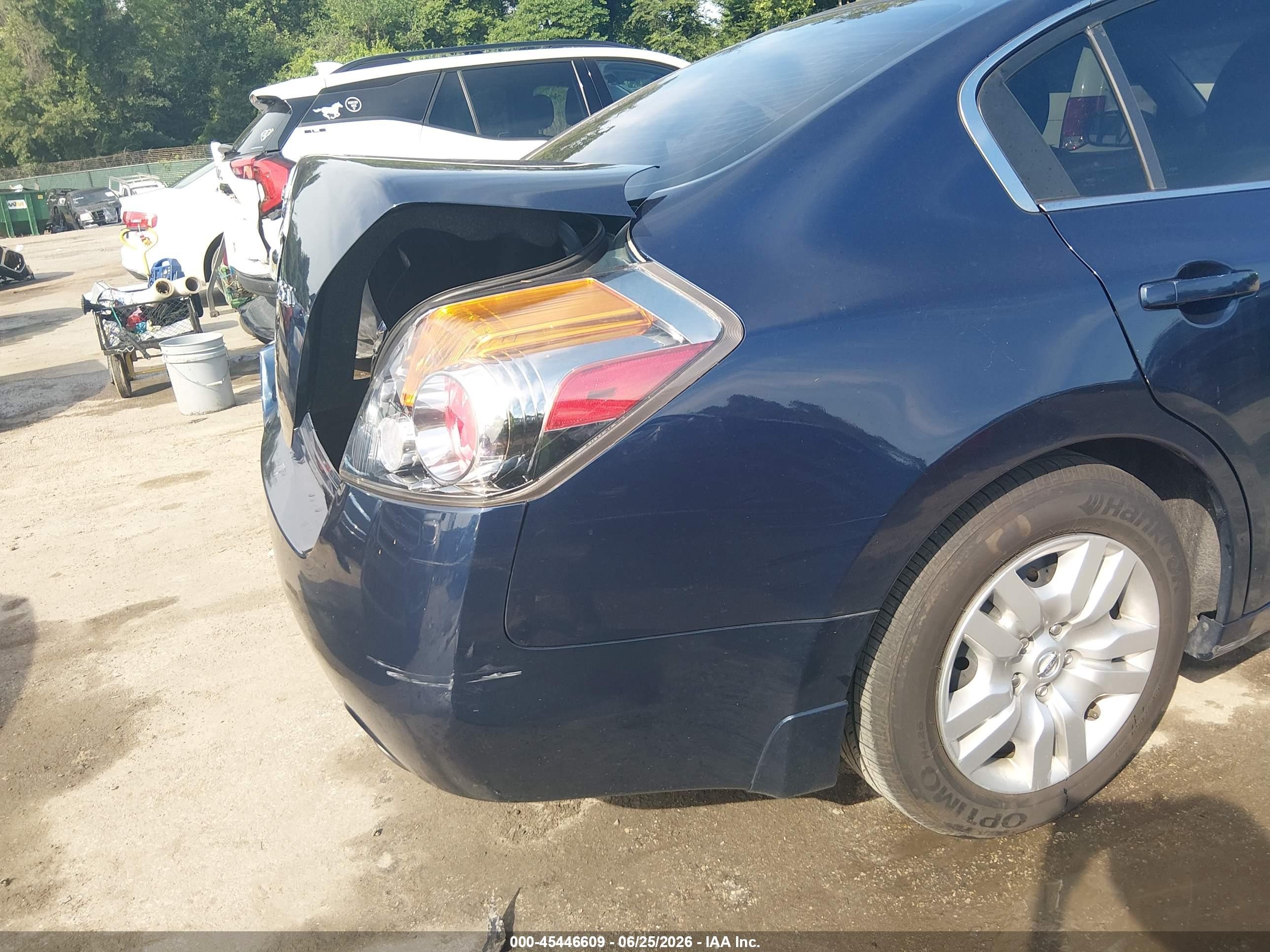 2010 Nissan Altima 2.5 S Blue vin: 1N4AL2AP1AC109785