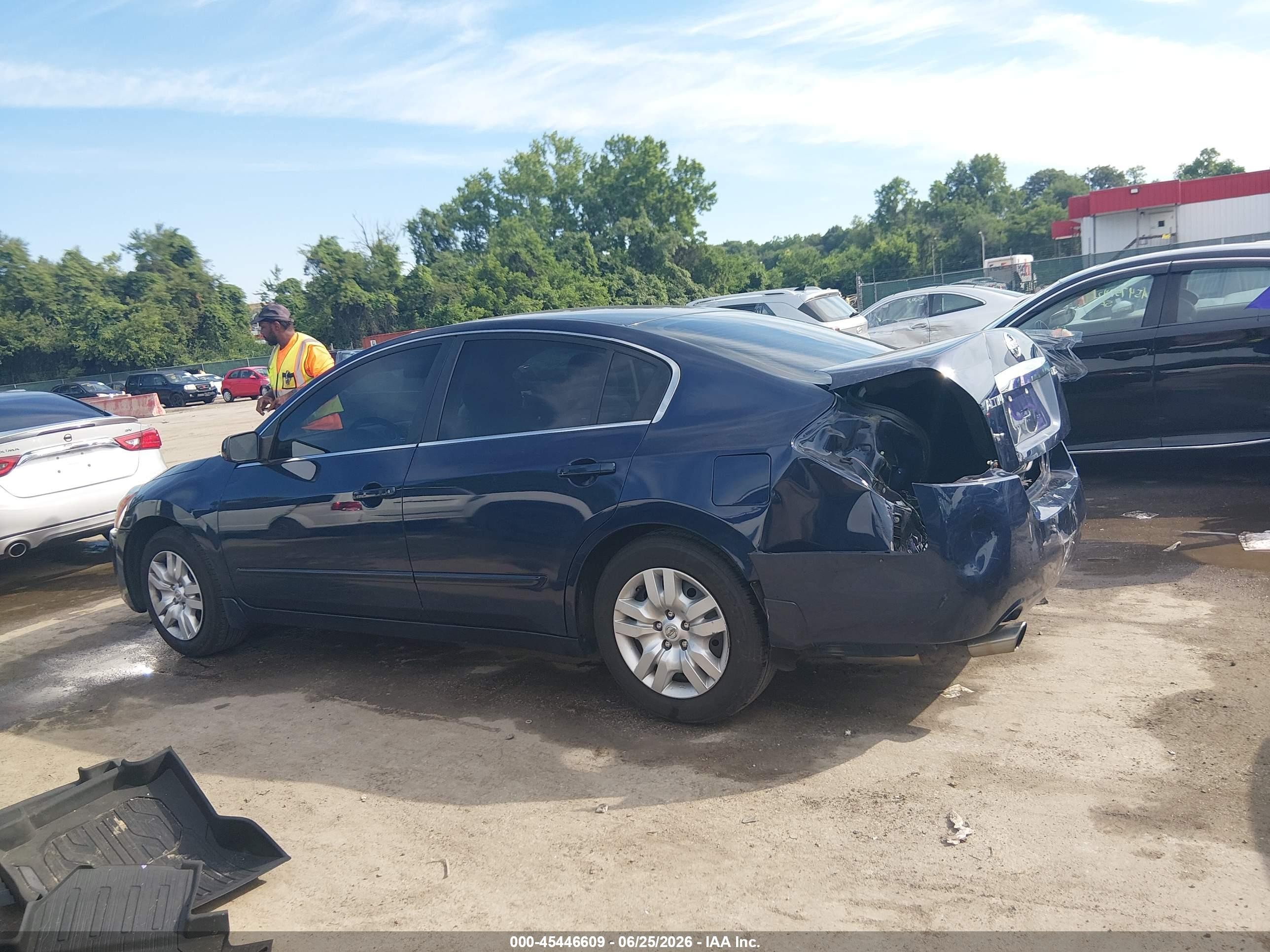 2010 Nissan Altima 2.5 S Blue vin: 1N4AL2AP1AC109785