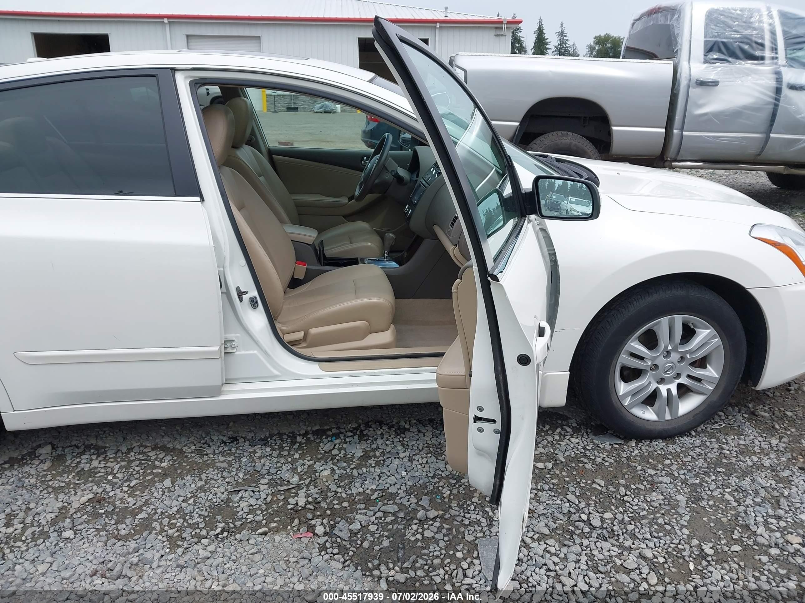 2010 Nissan Altima 2.5 S White vin: 1N4AL2AP1AC119278