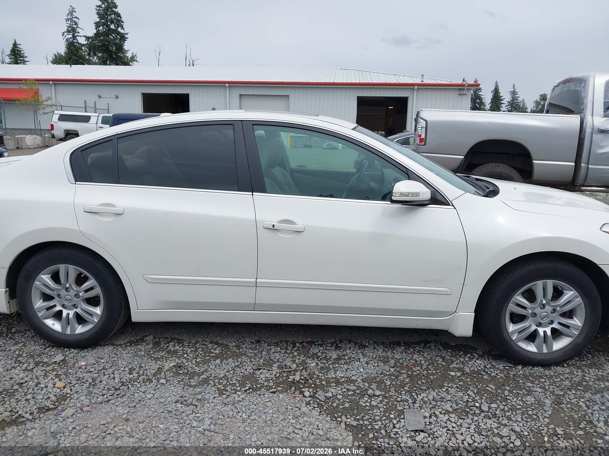 2010 Nissan Altima 2.5 S White vin: 1N4AL2AP1AC119278