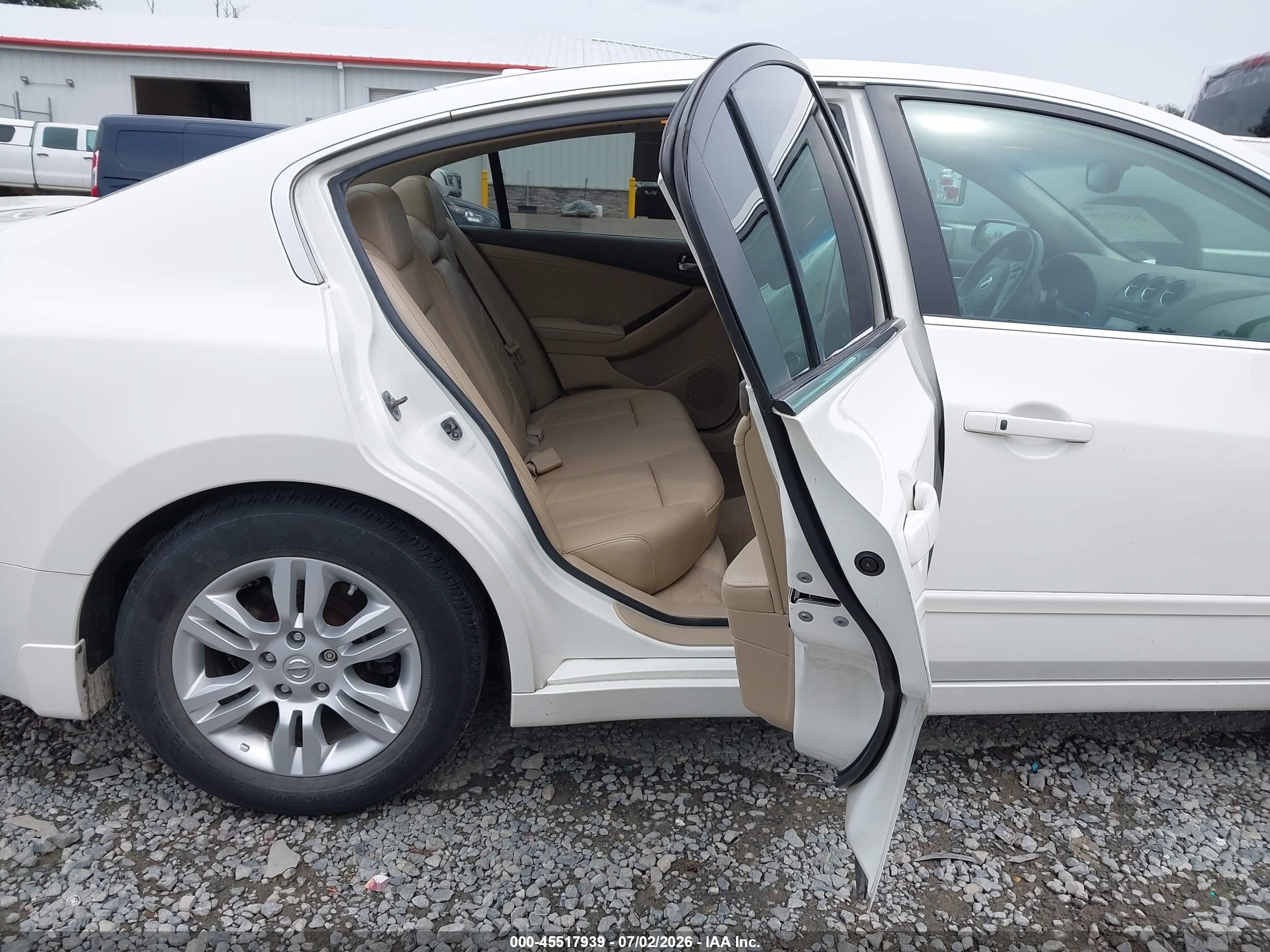 2010 Nissan Altima 2.5 S White vin: 1N4AL2AP1AC119278