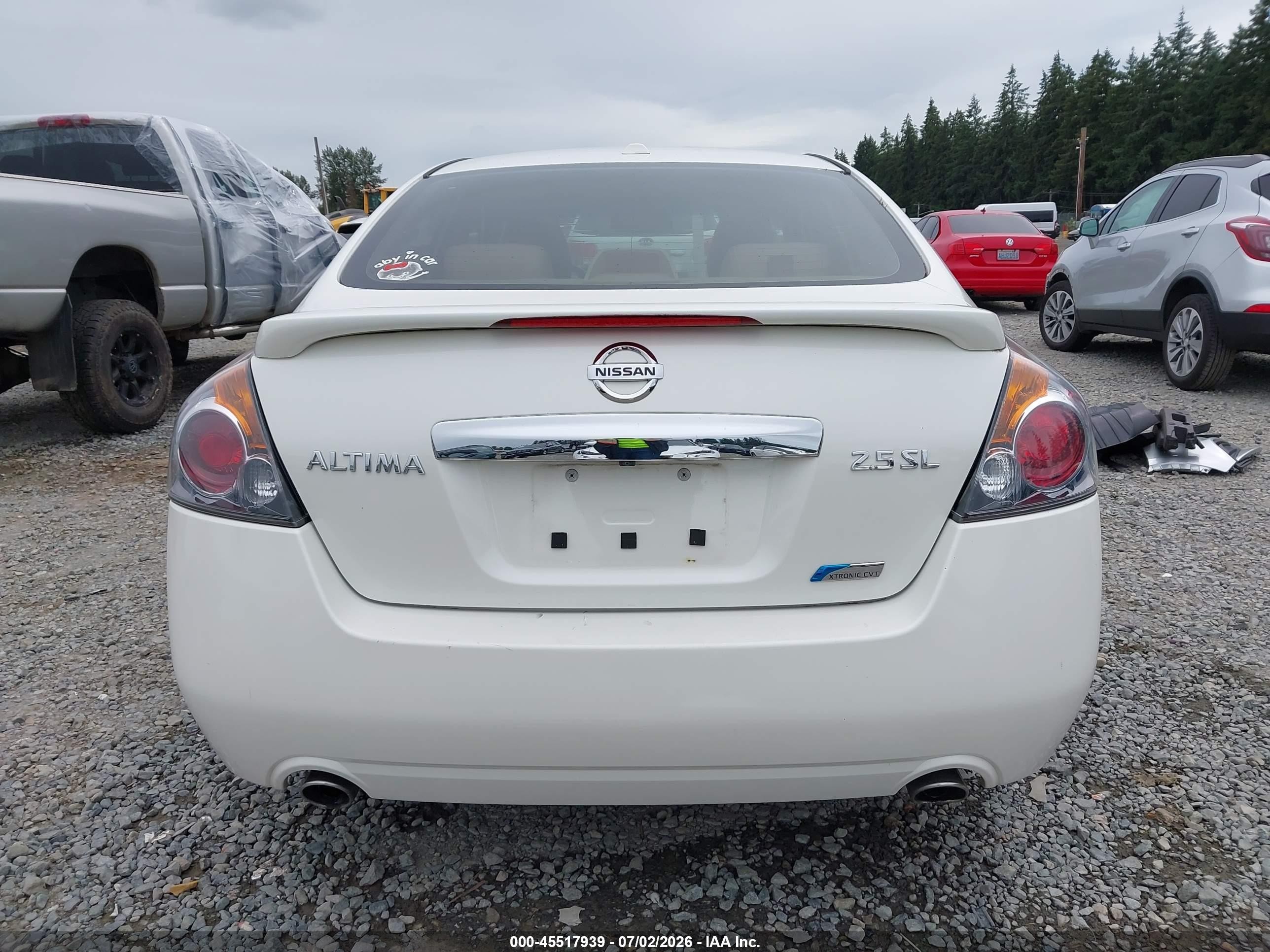 2010 Nissan Altima 2.5 S White vin: 1N4AL2AP1AC119278