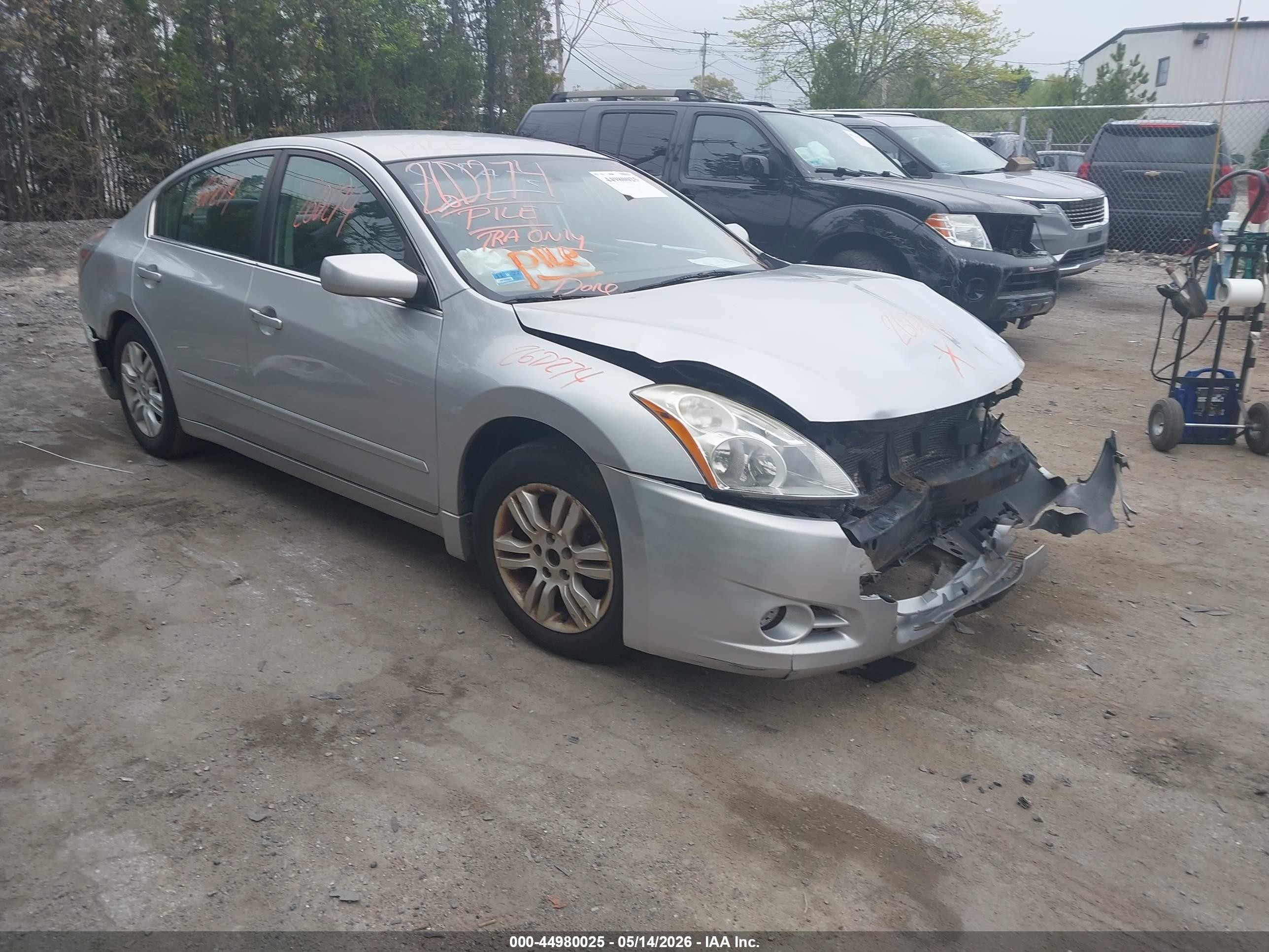 2010 Nissan Altima 2.5 S Silver vin: 1N4AL2AP1AC158002