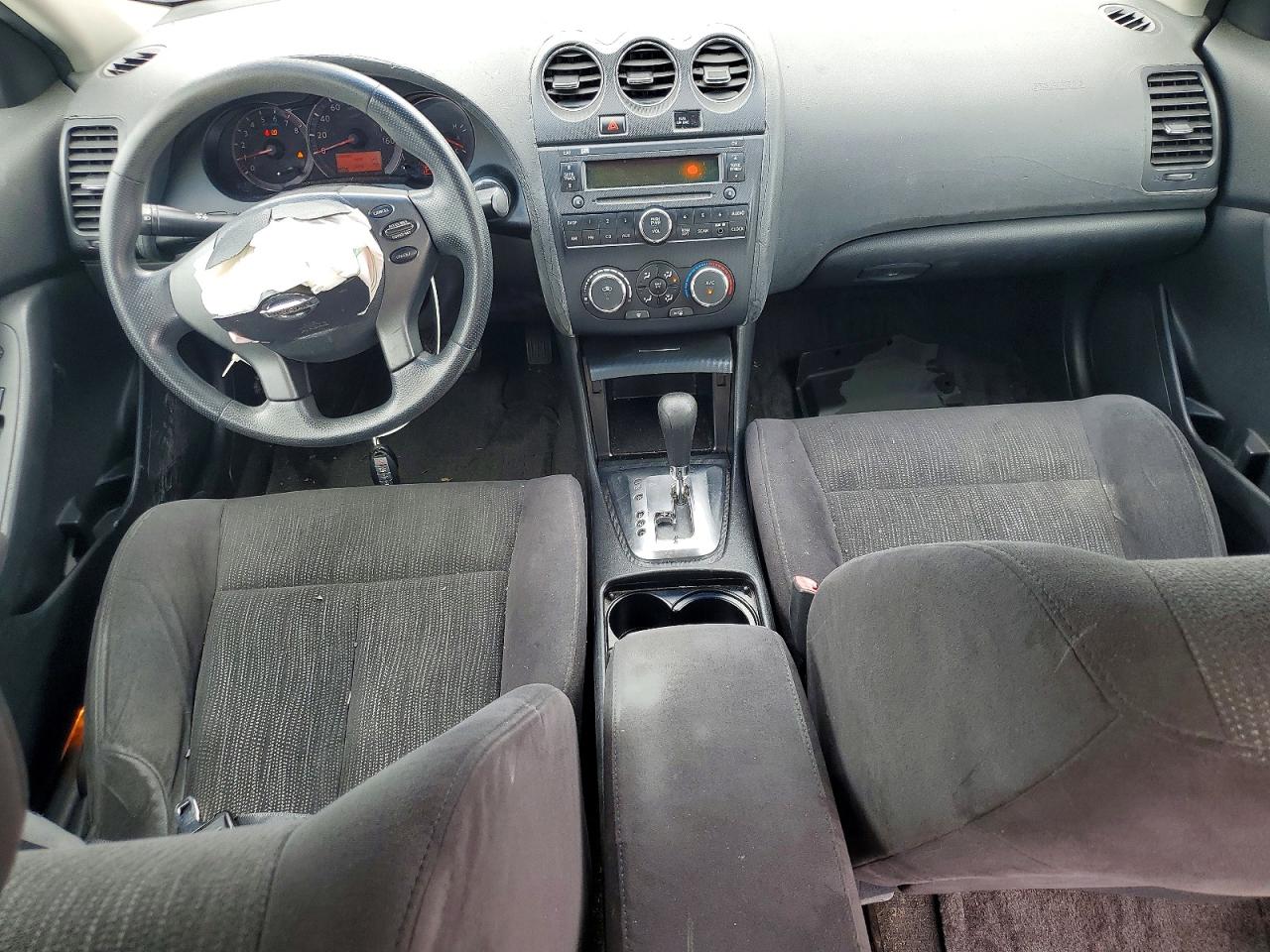 2010 Nissan Altima 2.5 Серебряный vin: 1N4AL2AP1AC177309