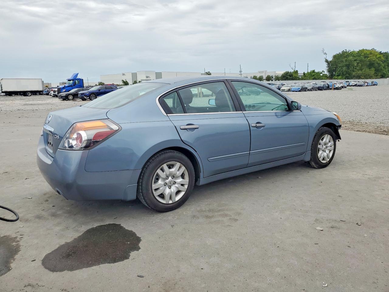 2010 Nissan Altima 2.5 Серебряный vin: 1N4AL2AP1AC177309