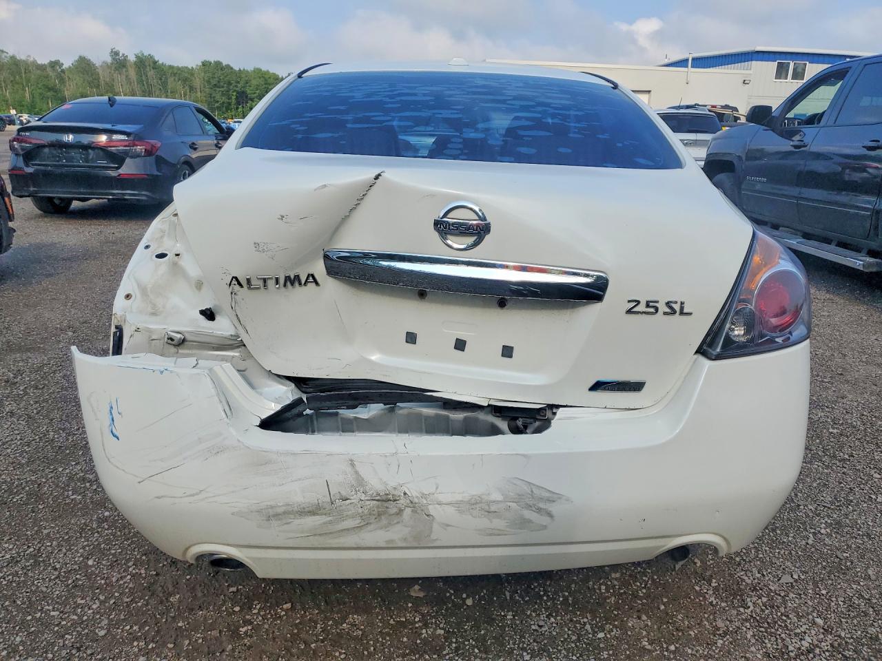 2010 Nissan Altima 2.5 White vin: 1N4AL2AP1AC183353