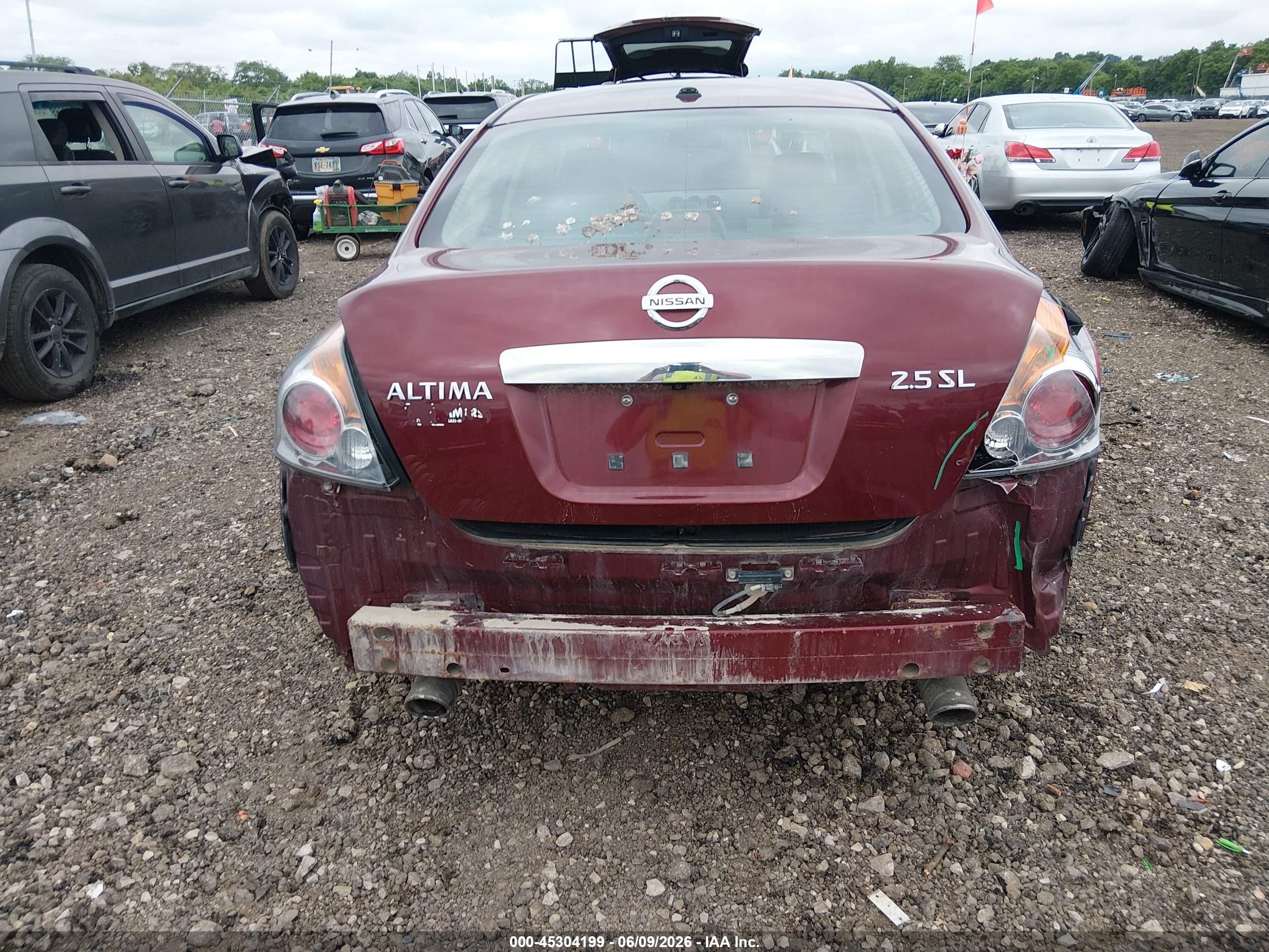 2010 Nissan Altima 2.5 S Red vin: 1N4AL2AP1AC192182