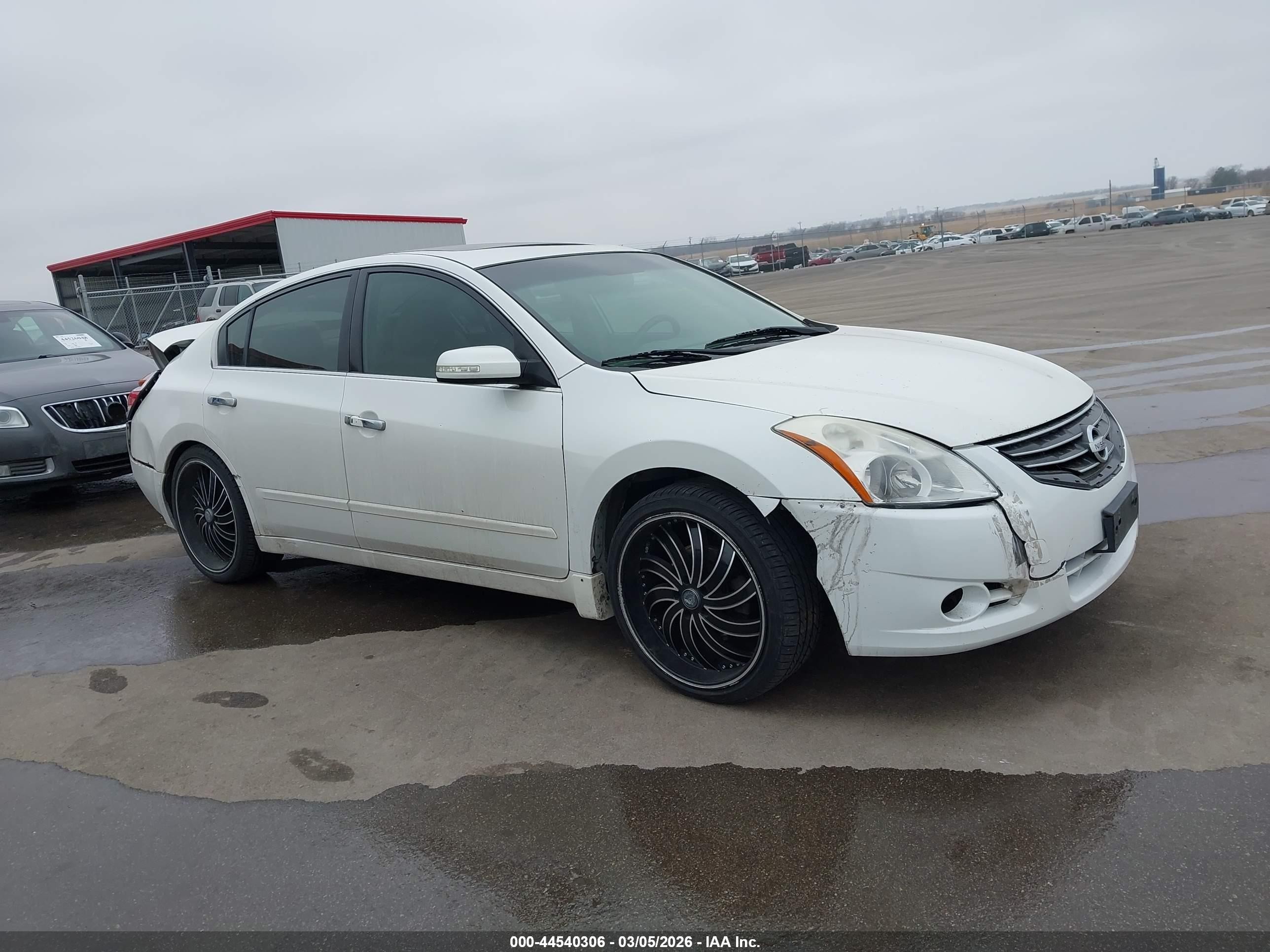 2010 Nissan Altima 2.5 S Белый vin: 1N4AL2AP1AN431203