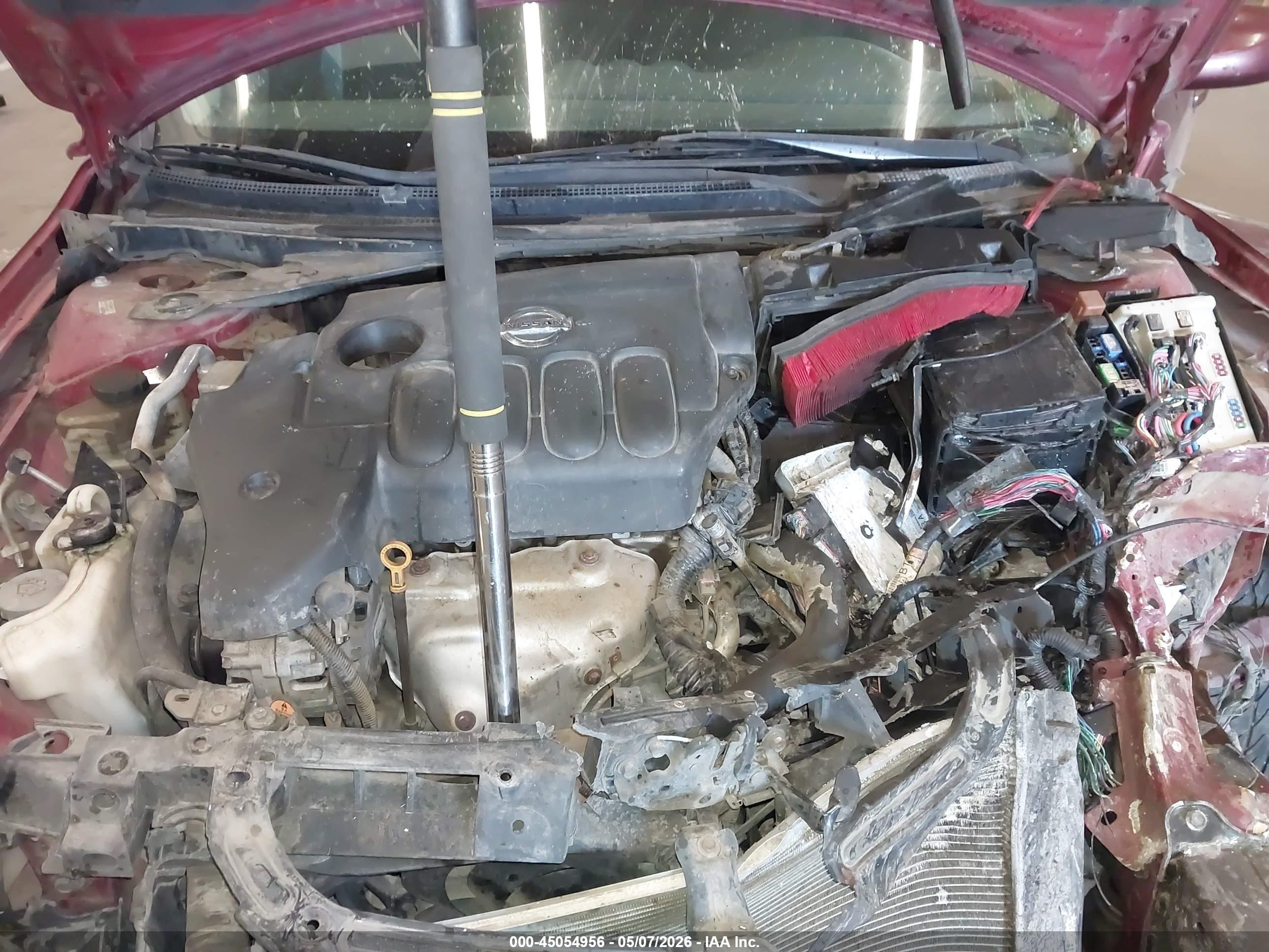 2010 Nissan Altima 2.5 S Red vin: 1N4AL2AP1AN442623