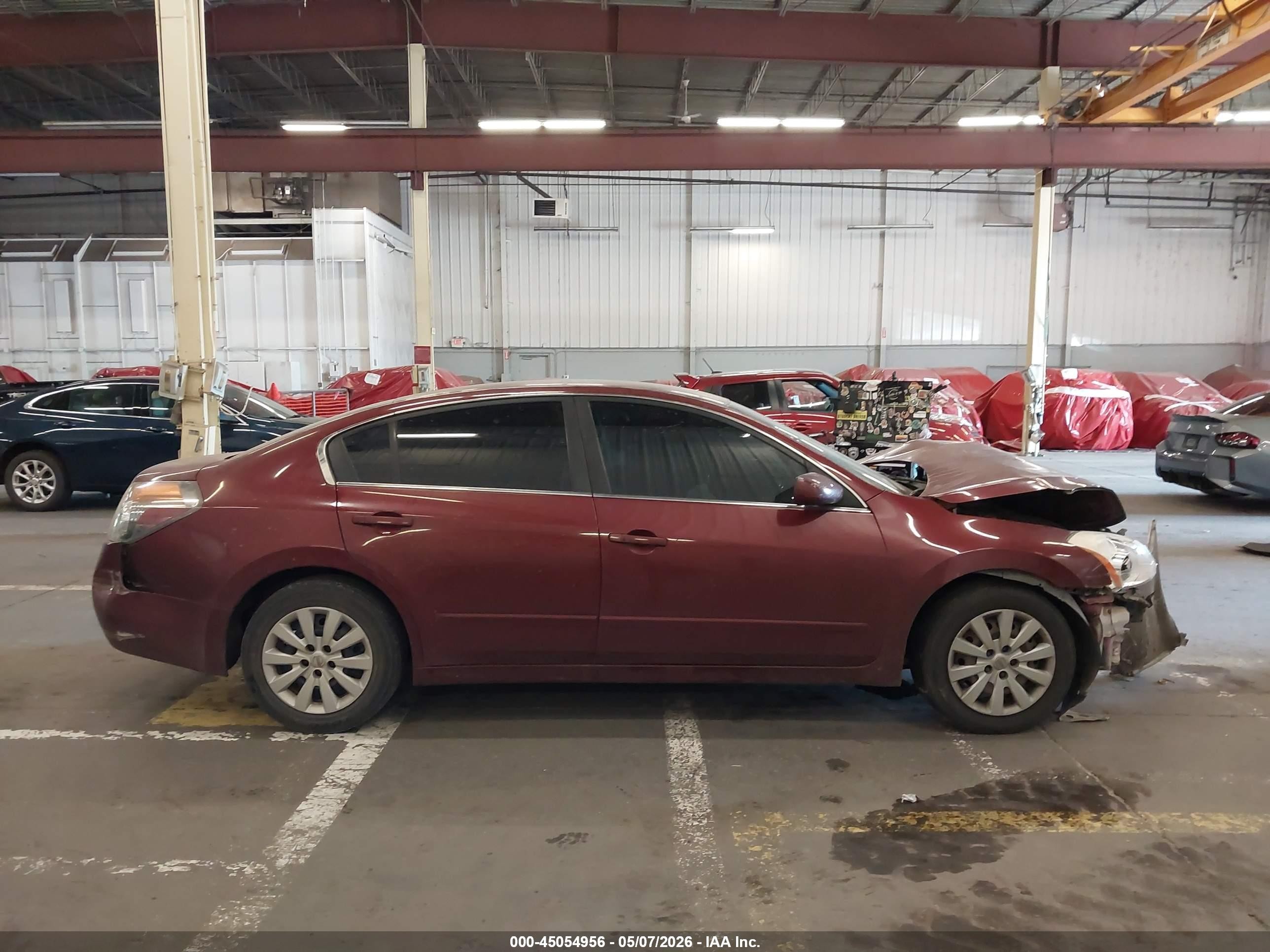 2010 Nissan Altima 2.5 S Red vin: 1N4AL2AP1AN442623