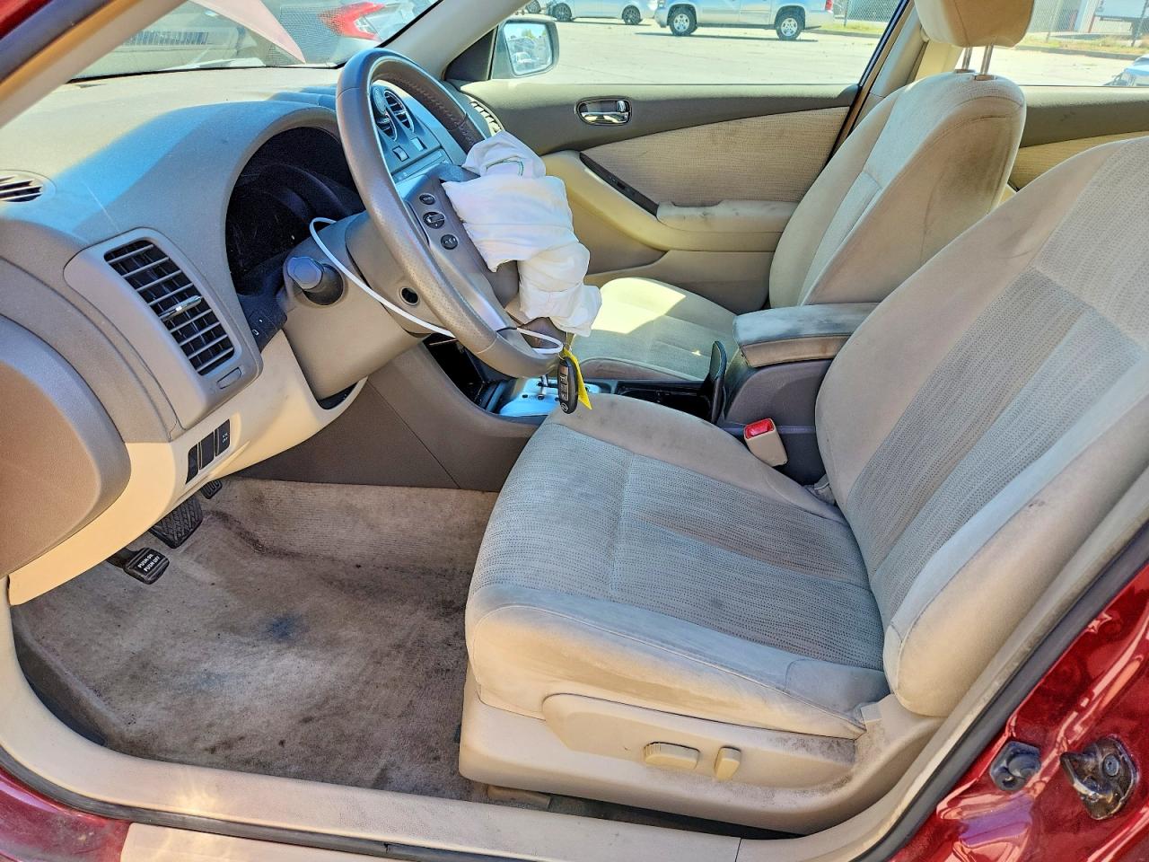 2010 Nissan Altima 2.5 Red vin: 1N4AL2AP1AN443660