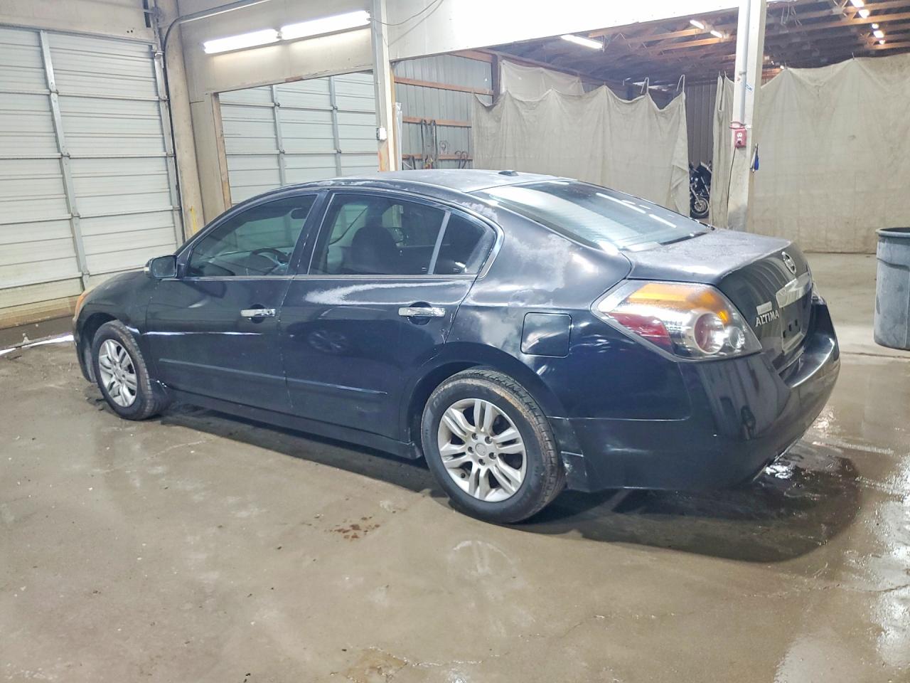 2010 Nissan Altima Base Black vin: 1N4AL2AP1AN448003