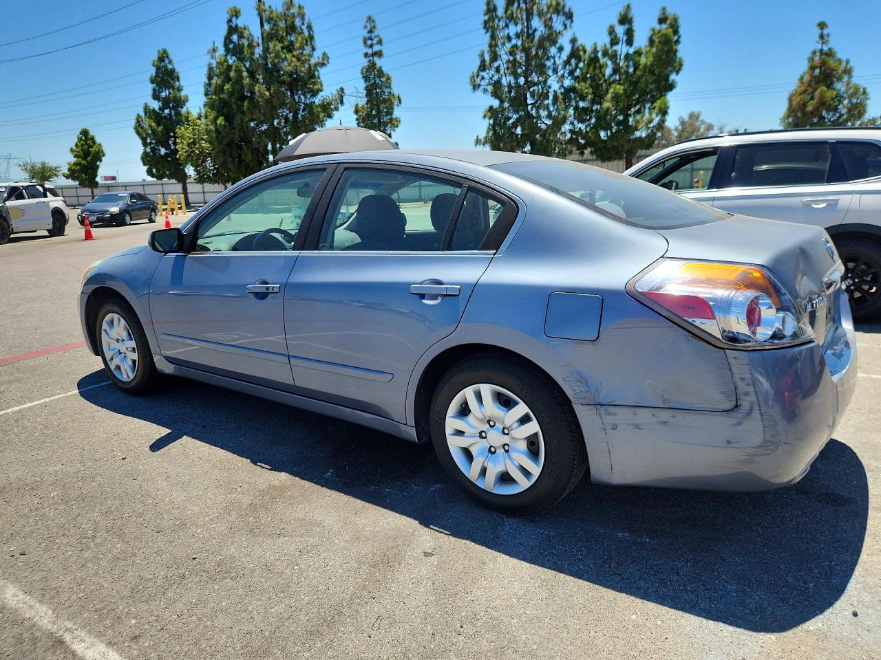 2010 Nissan Altima 2.5 Blue vin: 1N4AL2AP1AN472334
