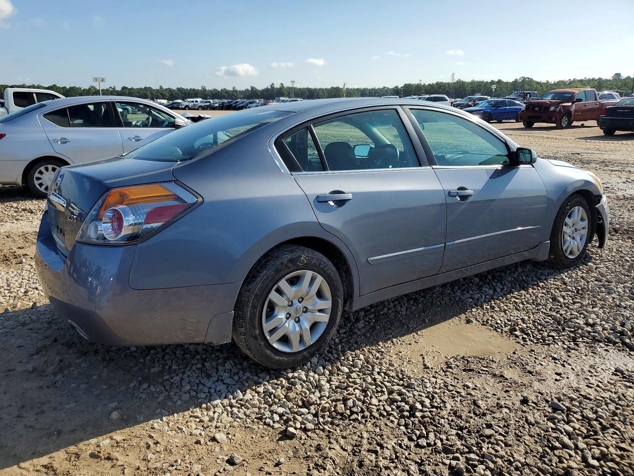 2010 Nissan Altima 2.5 Blue vin: 1N4AL2AP1AN505655