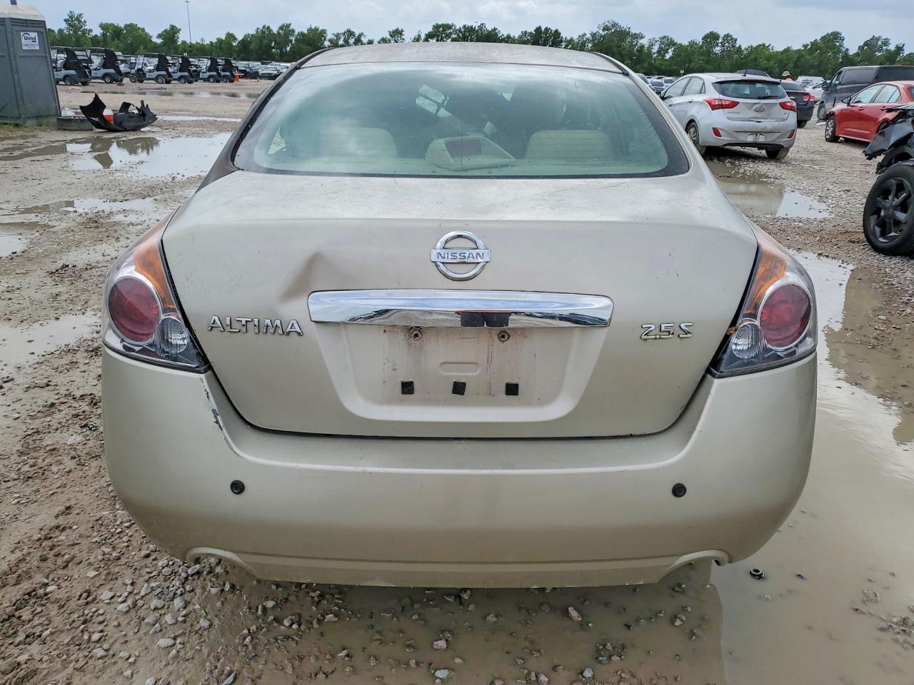 2010 Nissan Altima 2.5 Gold vin: 1N4AL2AP1AN514856