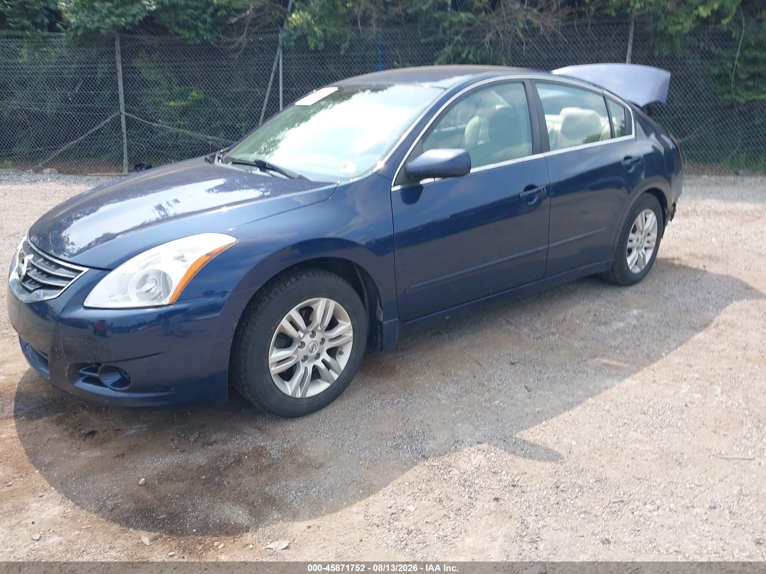 2010 Nissan Altima 2.5 S Blue vin: 1N4AL2AP1AN523511