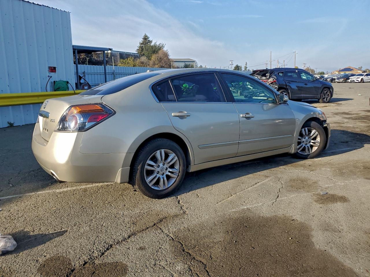 2010 Nissan Altima Base Silver vin: 1N4AL2AP1AN532273