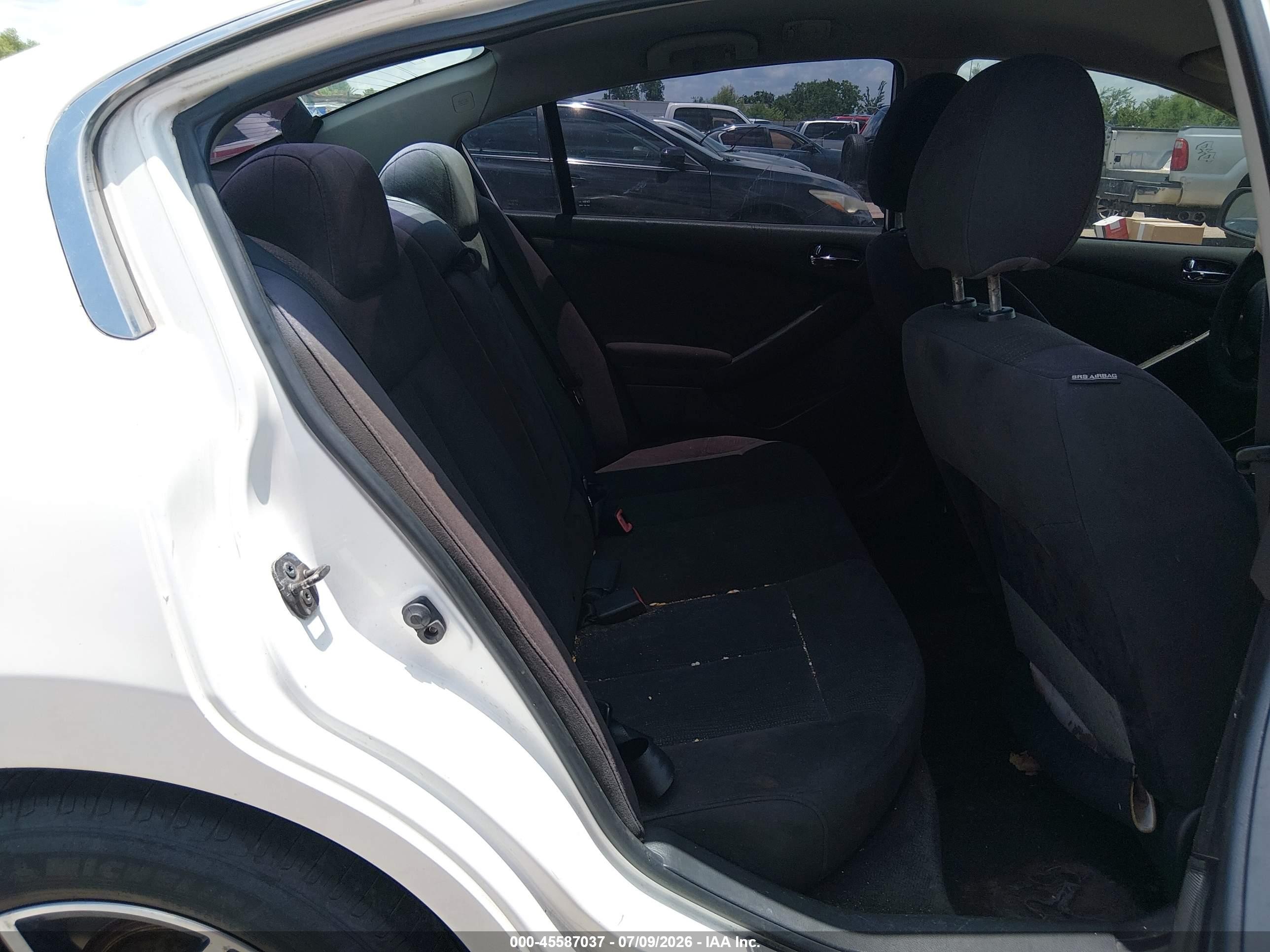 2010 Nissan Altima 2.5 S White vin: 1N4AL2AP1AN535674