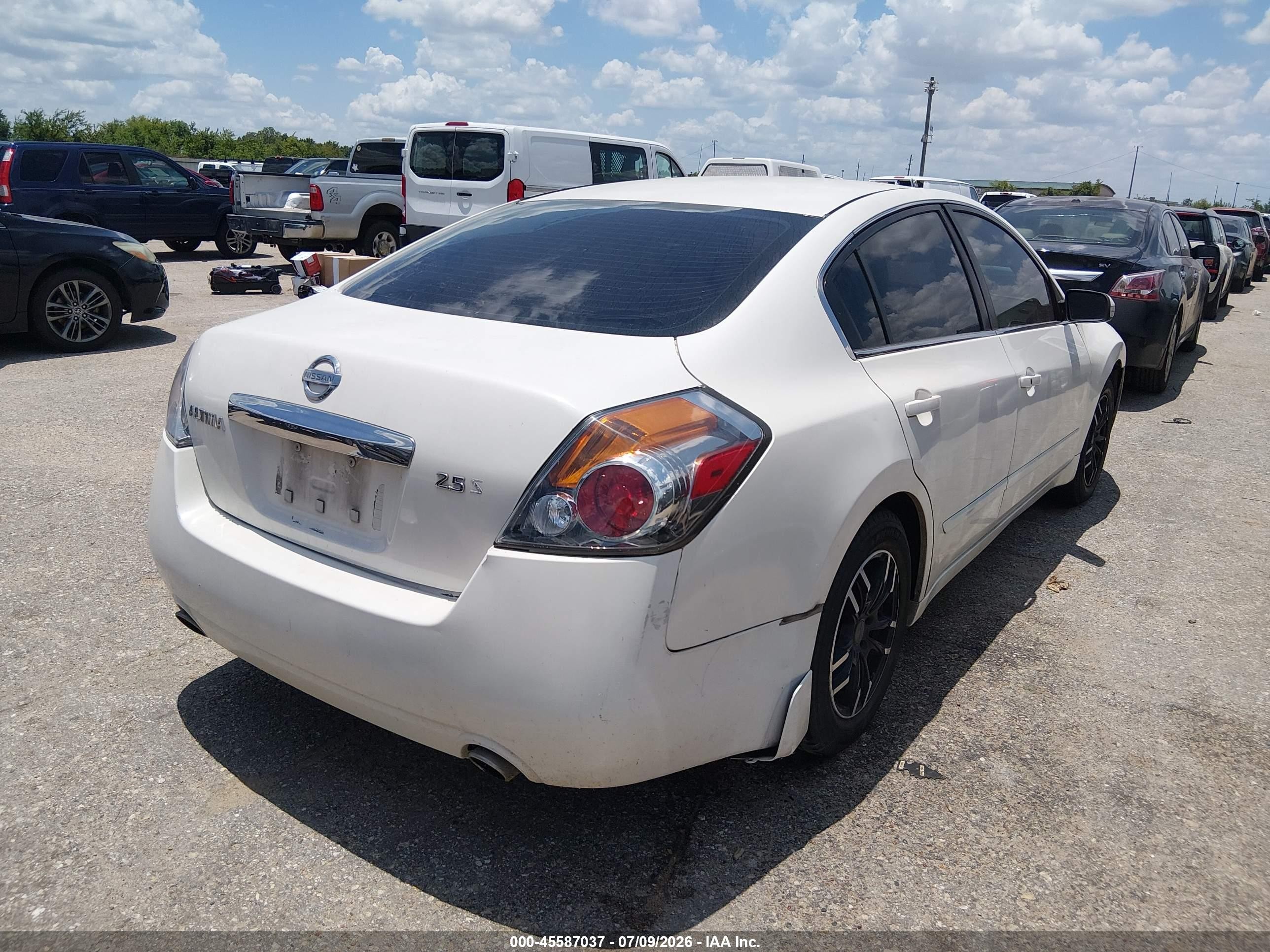 2010 Nissan Altima 2.5 S White vin: 1N4AL2AP1AN535674