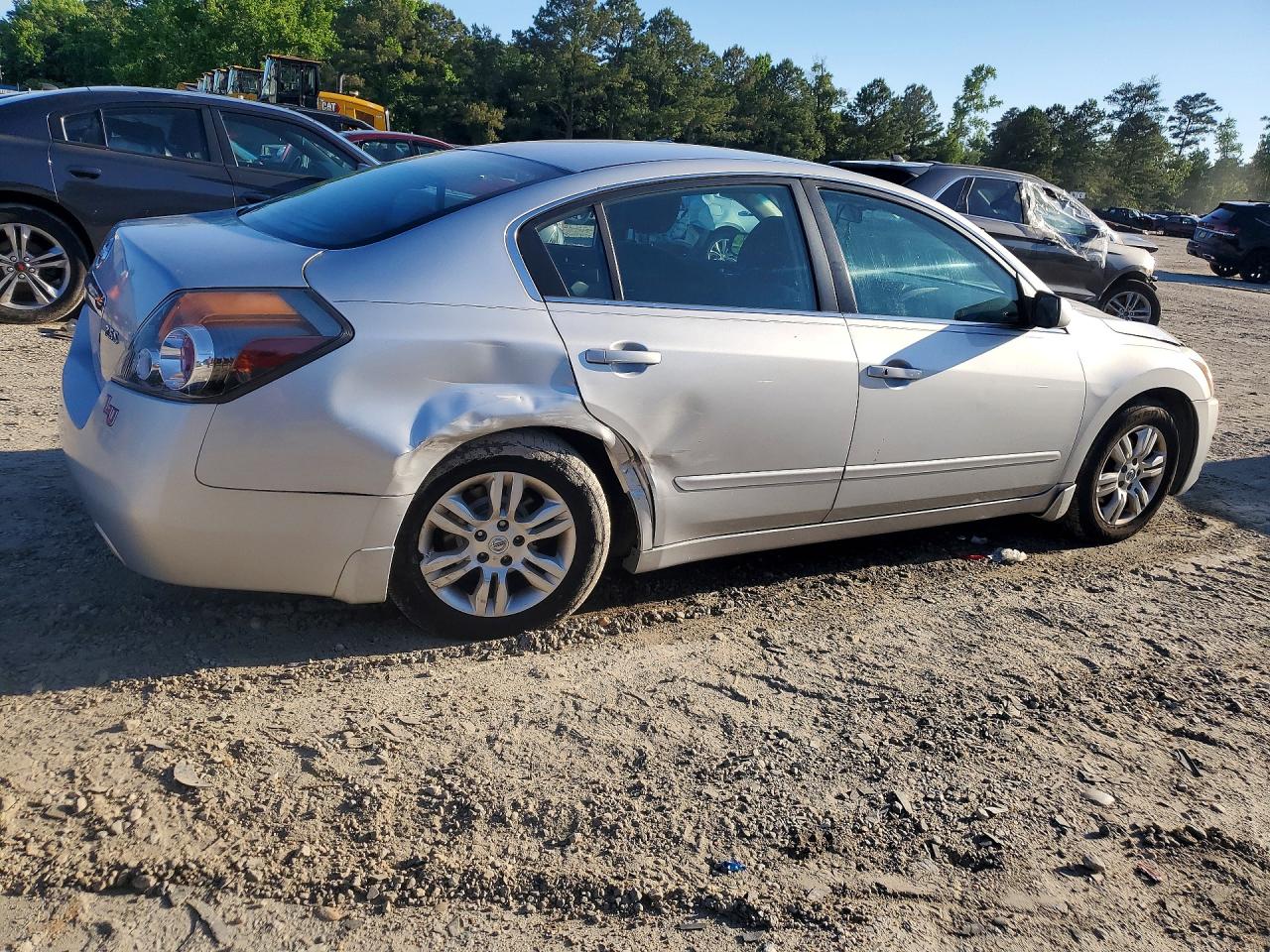 2010 Nissan Altima 2.5 Silver vin: 1N4AL2AP1AN551826