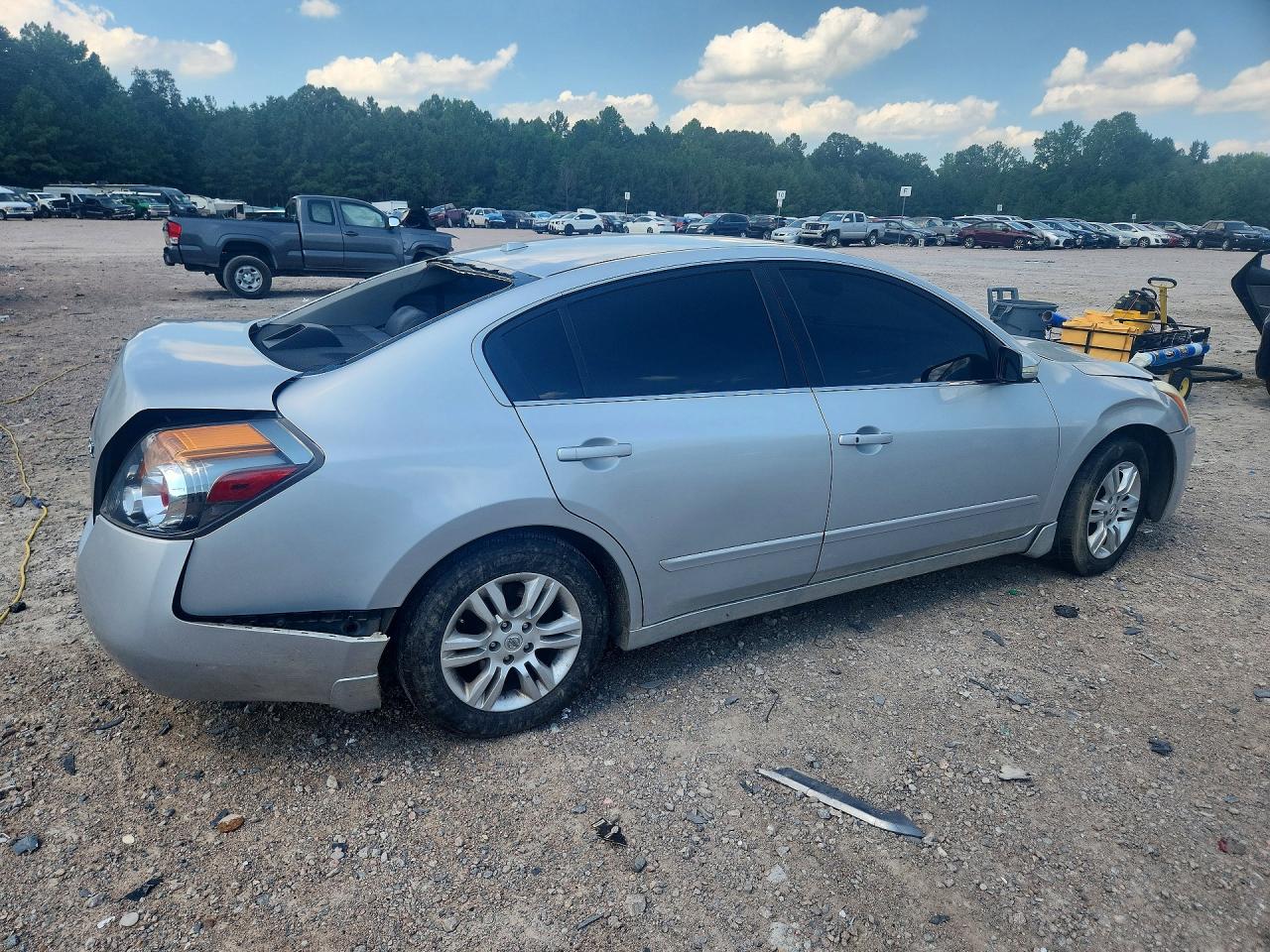 2010 Nissan Altima 2.5 Silver vin: 1N4AL2AP1AN557822