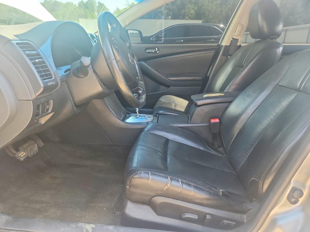 2010 Nissan Altima 2.5 Silver vin: 1N4AL2AP1AN557822