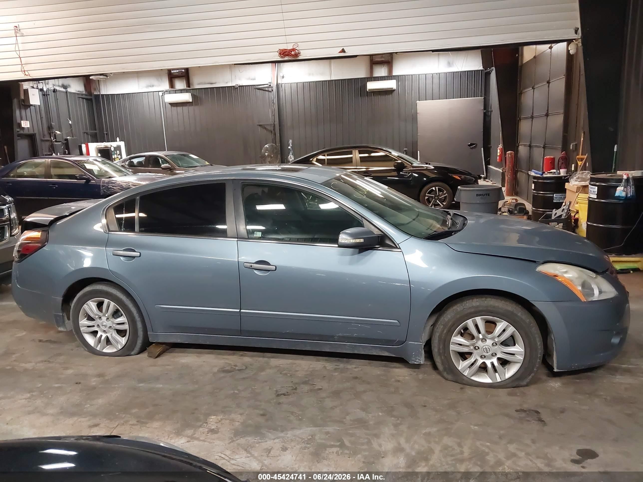 2010 Nissan Altima 2.5 S Синий vin: 1N4AL2AP1AN559098