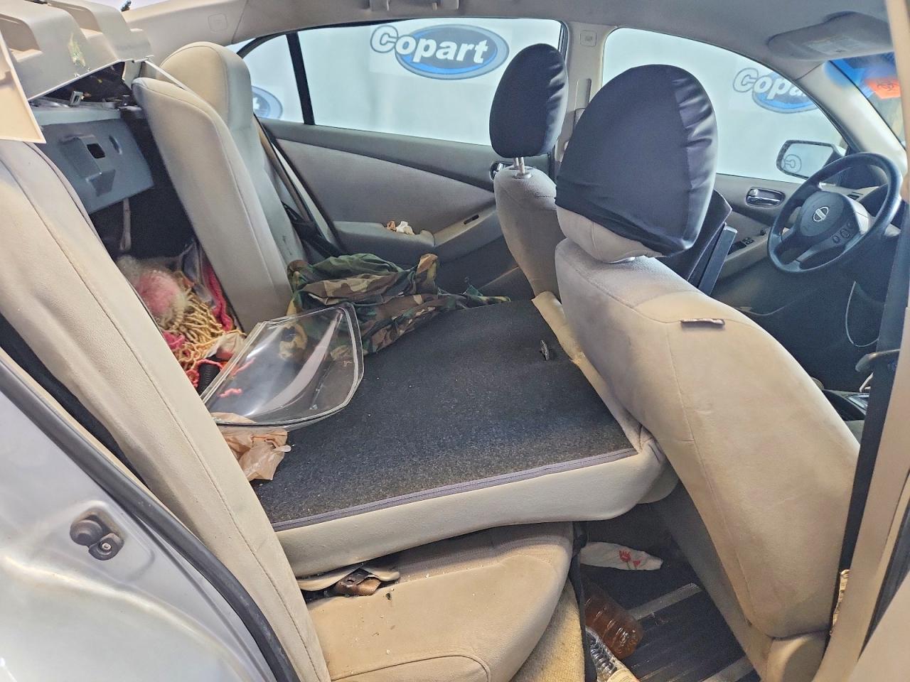 2010 Nissan Altima Серебряный vin: 1N4AL2AP1AN560042