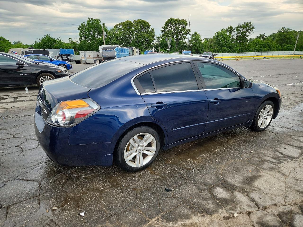 2010 Nissan Altima 2.5 Blue vin: 1N4AL2AP1AN566858