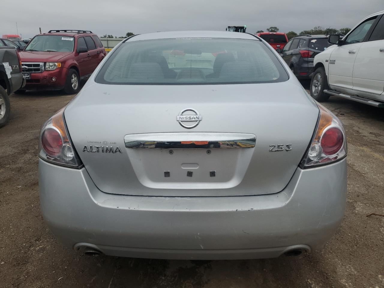 2011 Nissan Altima Base Silver vin: 1N4AL2AP1BC101803