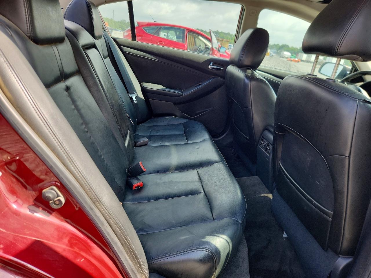 2011 Nissan Altima Base/s Burgundy vin: 1N4AL2AP1BC115796