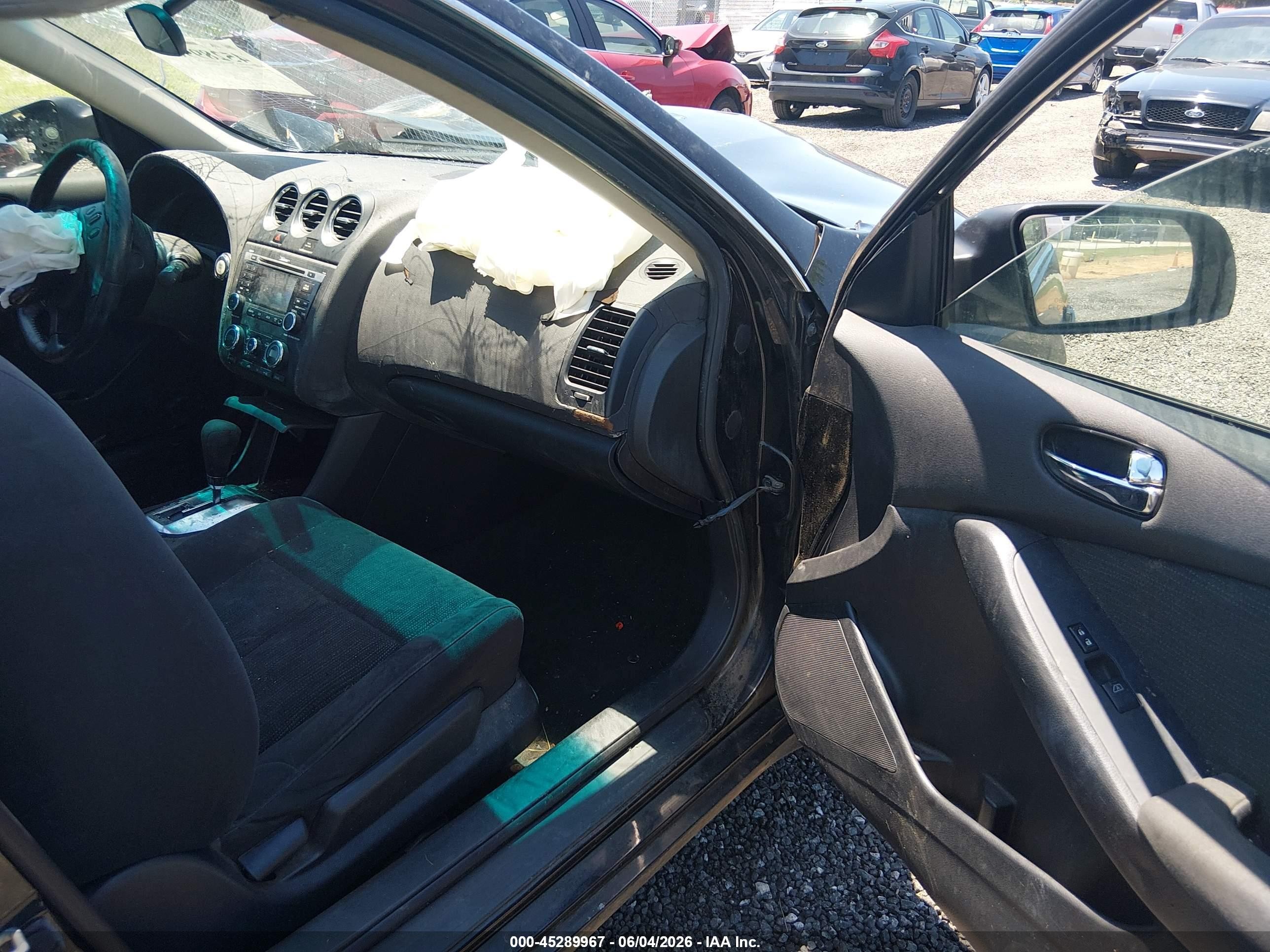 2011 Nissan Altima 2.5 S Черный vin: 1N4AL2AP1BC140620