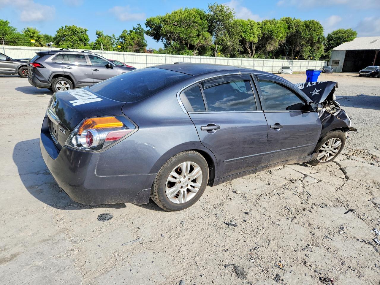 2011 Nissan Altima Gray vin: 1N4AL2AP1BN410661