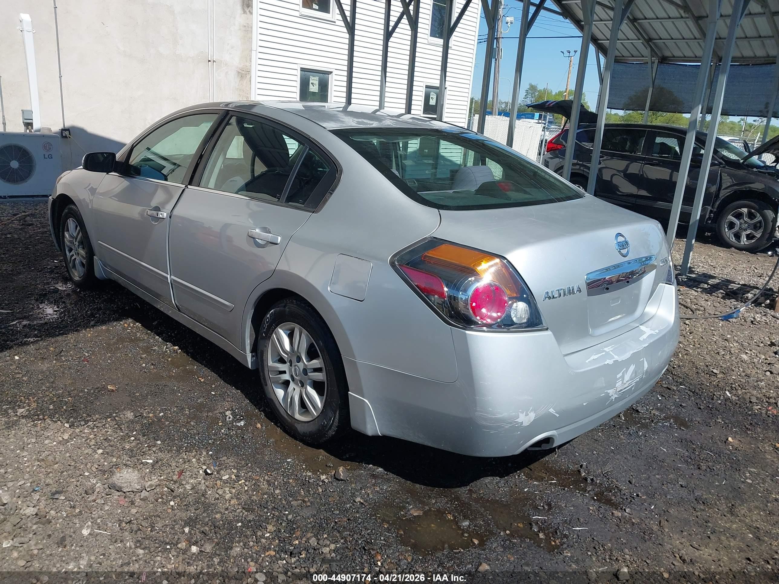 2011 Nissan Altima 2.5 S Серебряный vin: 1N4AL2AP1BN420672