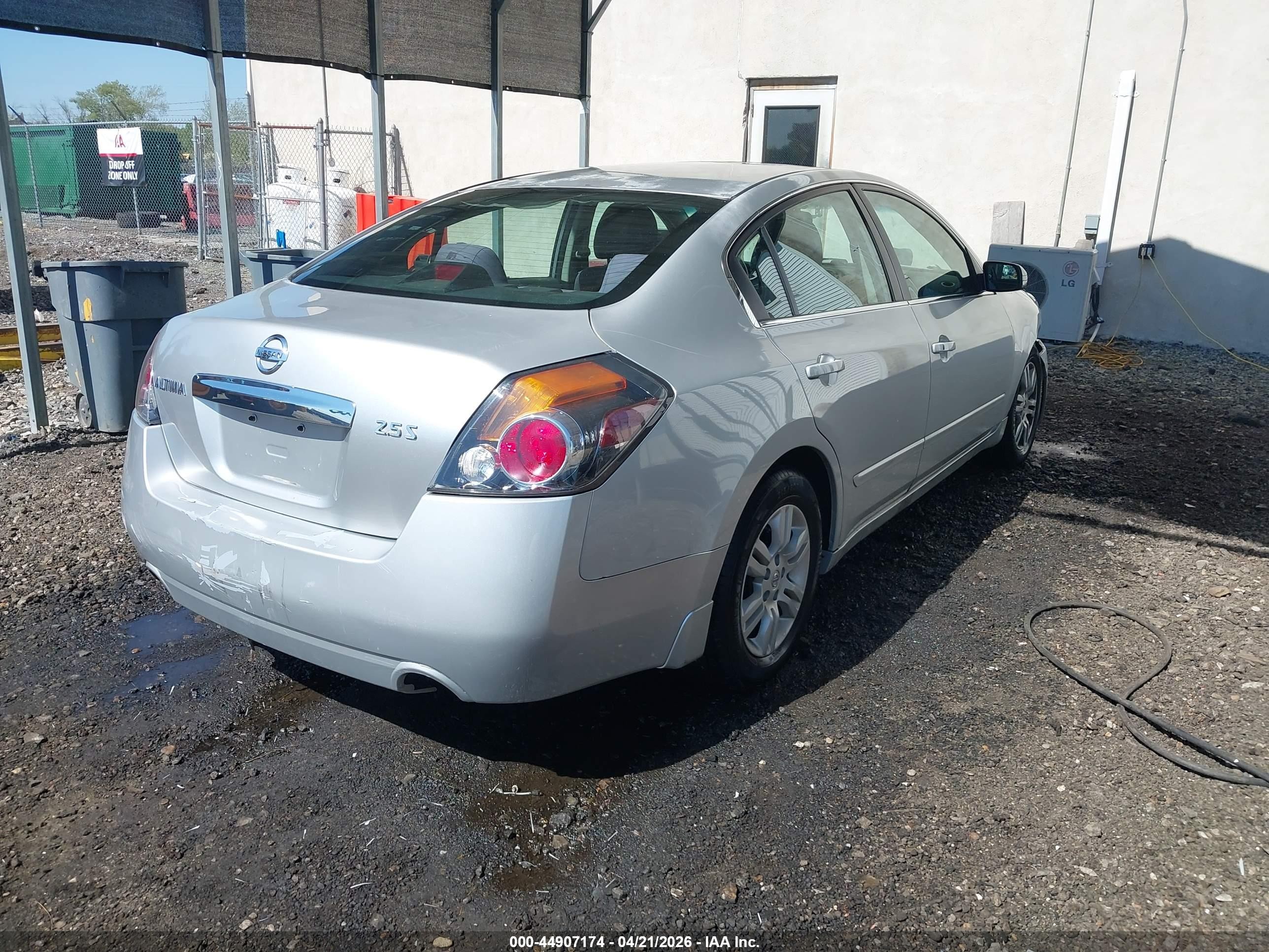 2011 Nissan Altima 2.5 S Серебряный vin: 1N4AL2AP1BN420672