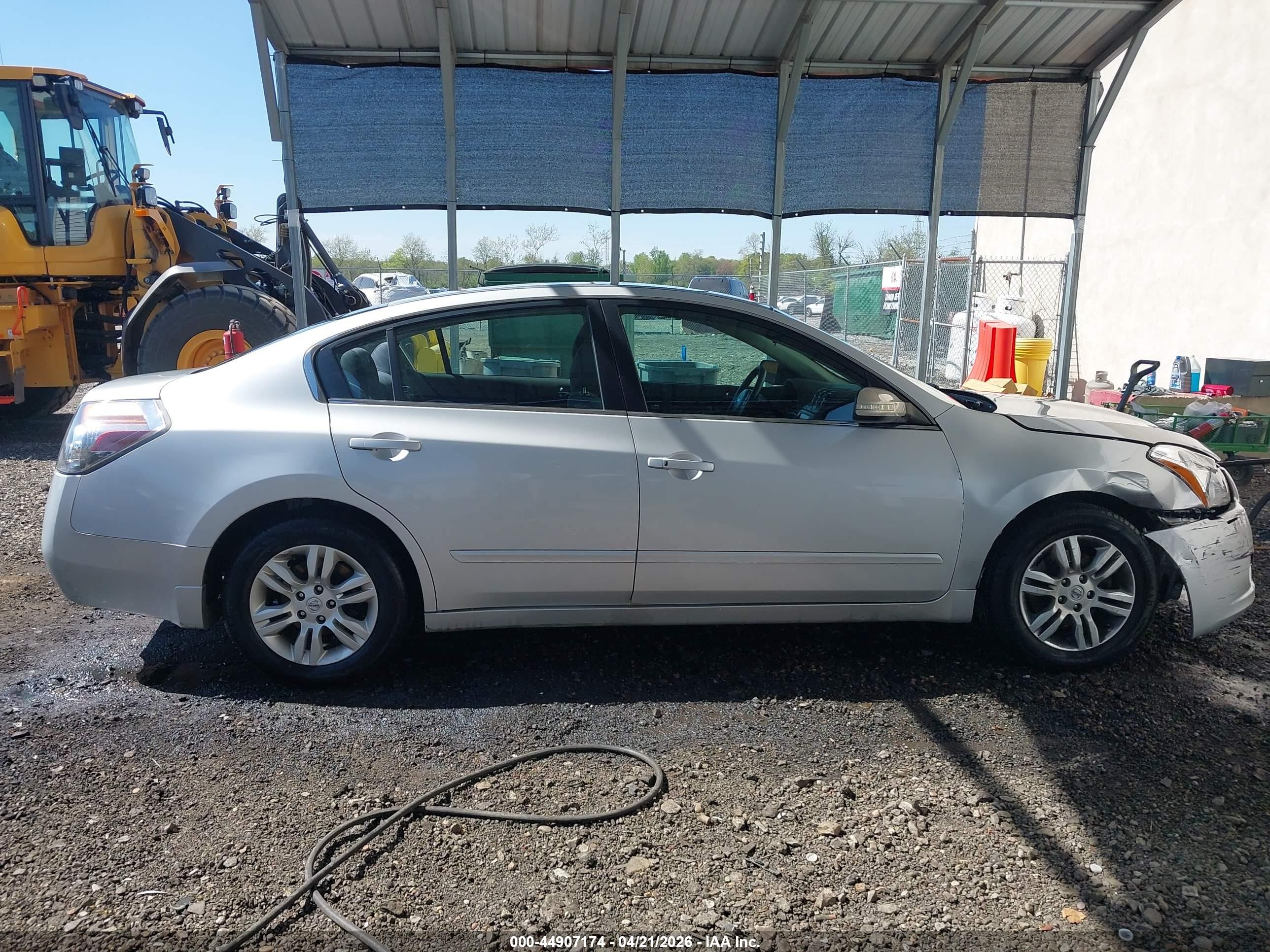 2011 Nissan Altima 2.5 S Серебряный vin: 1N4AL2AP1BN420672
